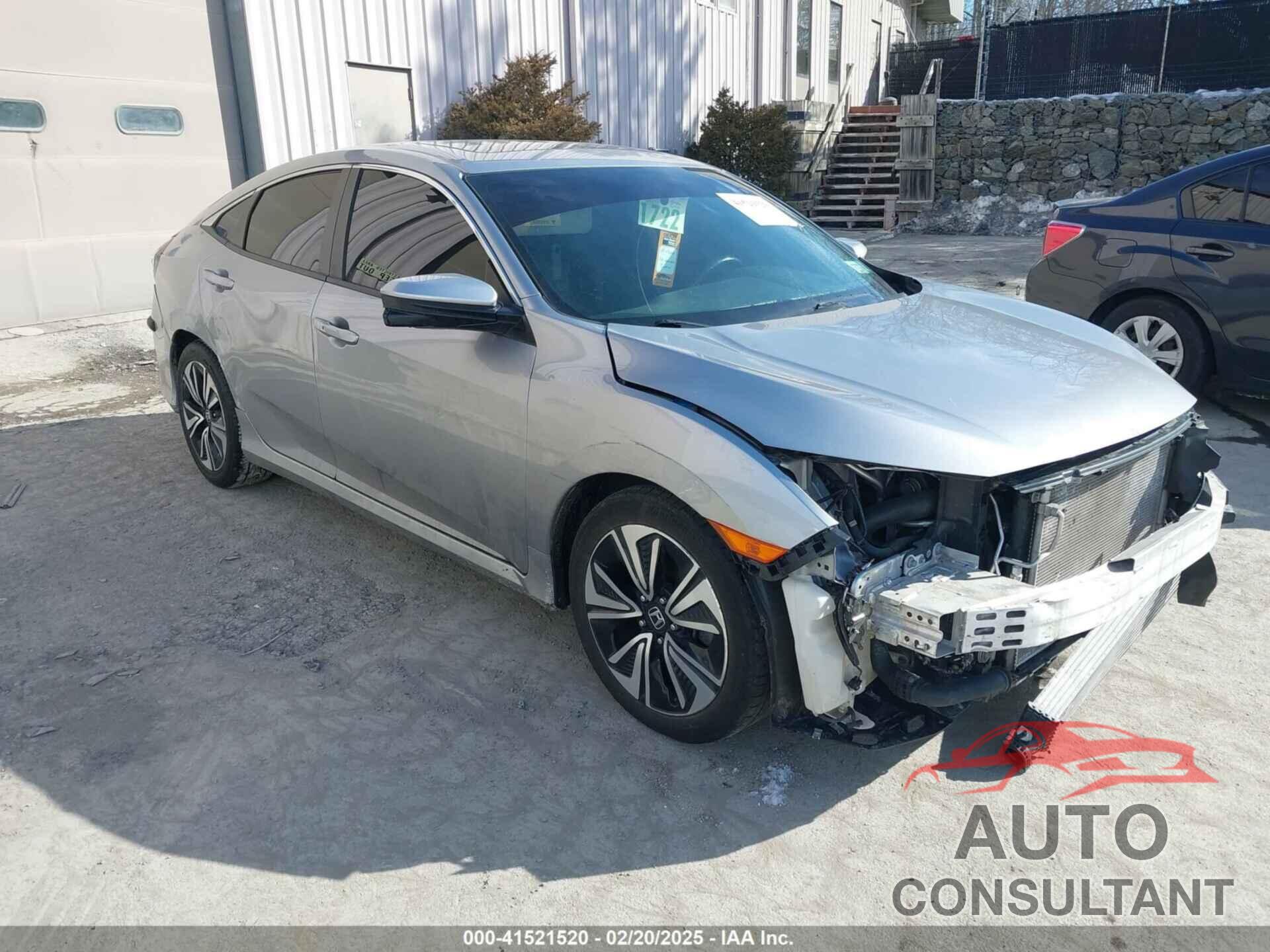 HONDA CIVIC 2018 - JHMFC1F35JX040378