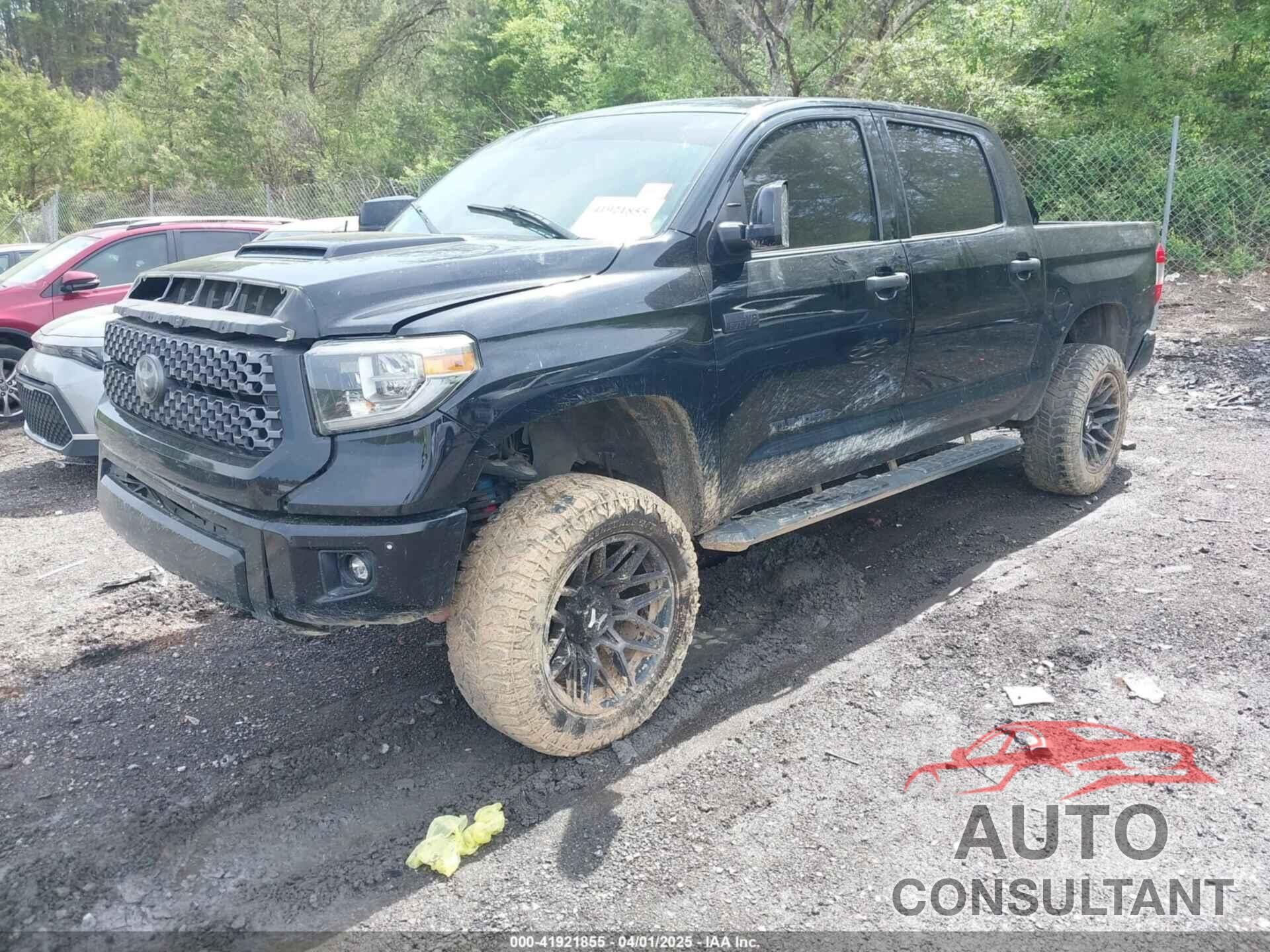 TOYOTA TUNDRA 2018 - 5TFDW5F18JX715775