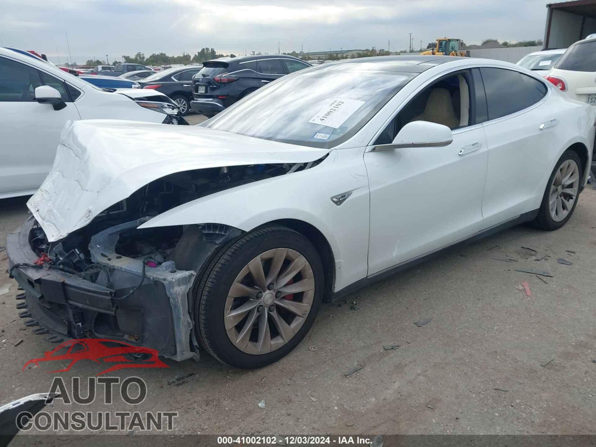 TESLA MODEL S 2013 - 5YJSA1AC7DFP10914
