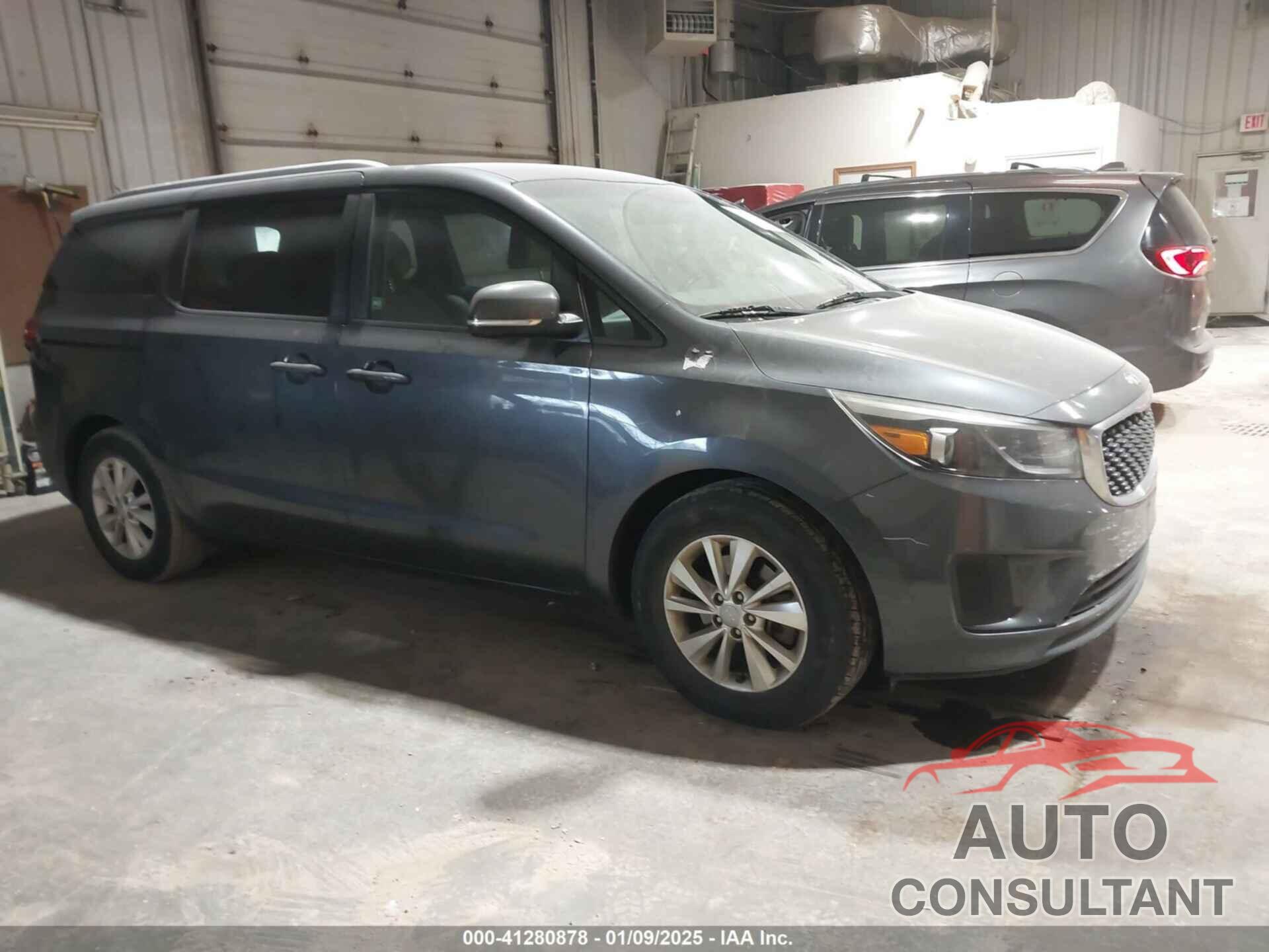 KIA SEDONA 2015 - KNDMB5C17F6063440