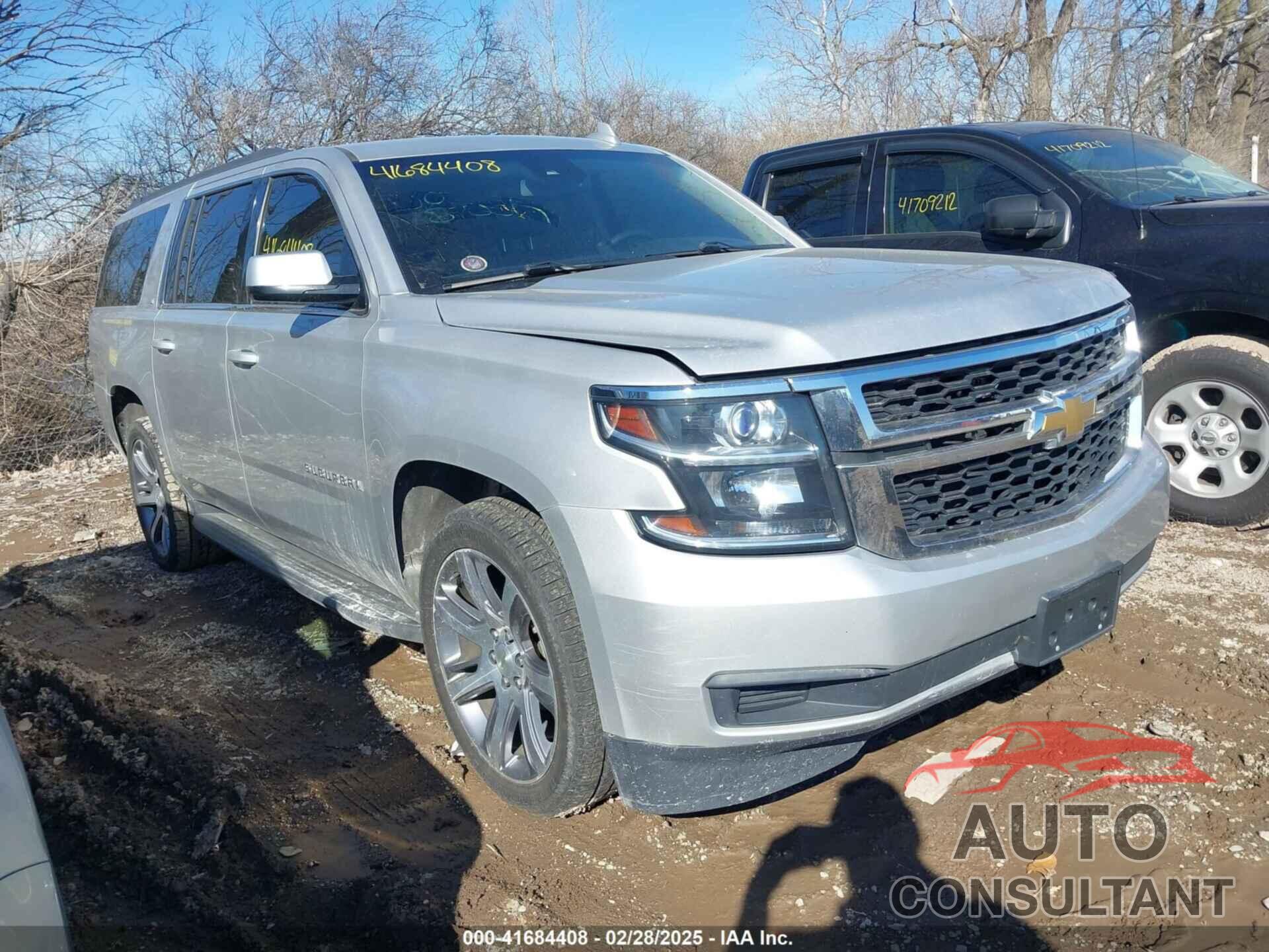 CHEVROLET SUBURBAN 2017 - 1GNSKHKC3HR162406