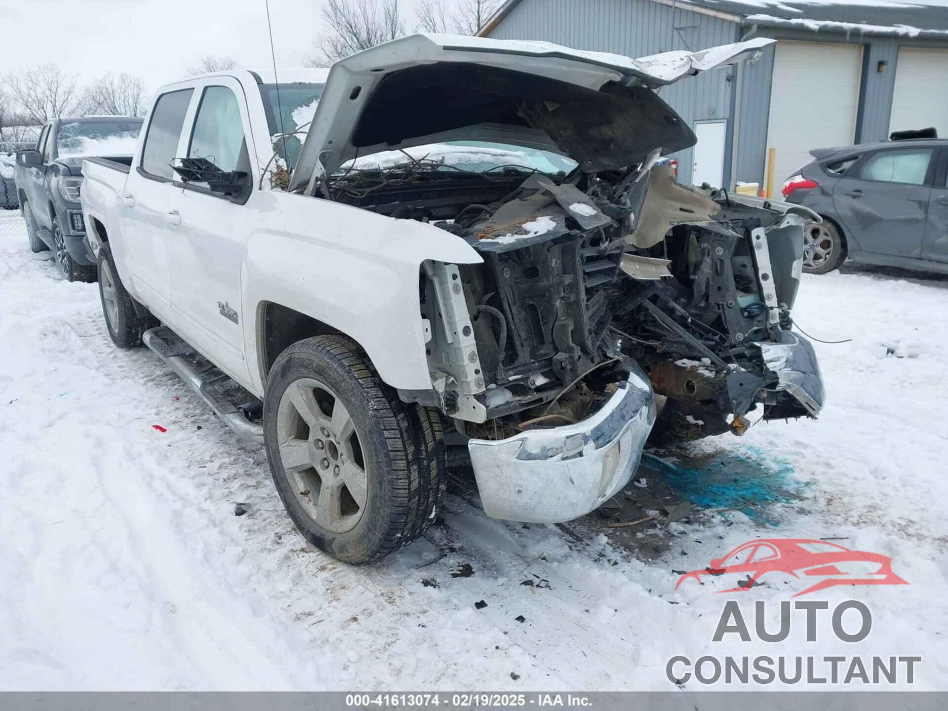 CHEVROLET SILVERADO 1500 2018 - 3GCPCREC6JG195189
