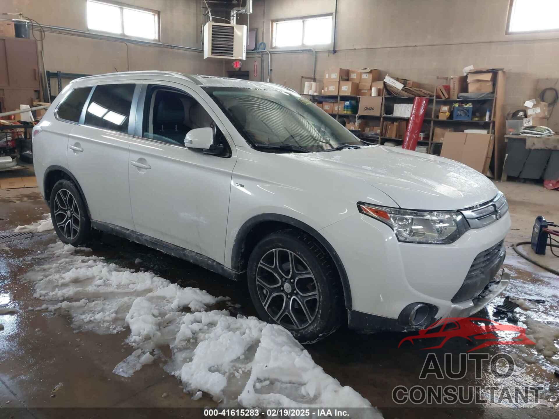 MITSUBISHI OUTLANDER 2015 - JA4JZ4AX6FZ012827