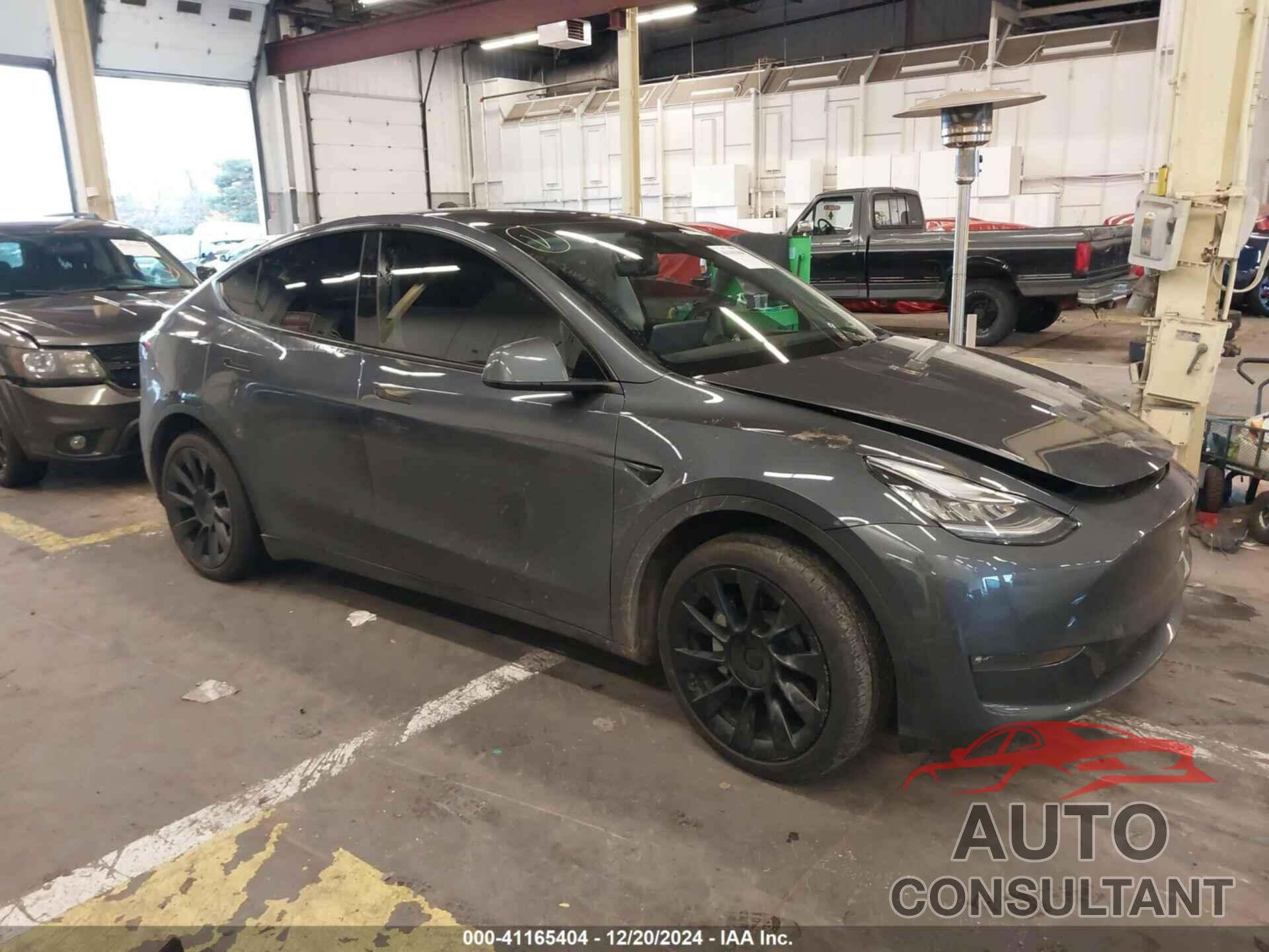 TESLA MODEL Y 2021 - 5YJYGDEE8MF118380