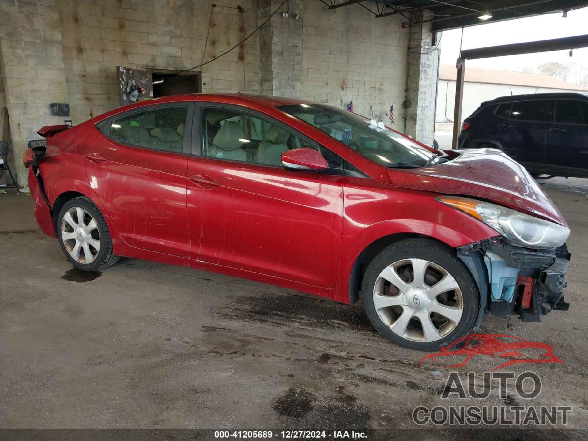 HYUNDAI ELANTRA 2012 - KMHDH4AE8CU304150