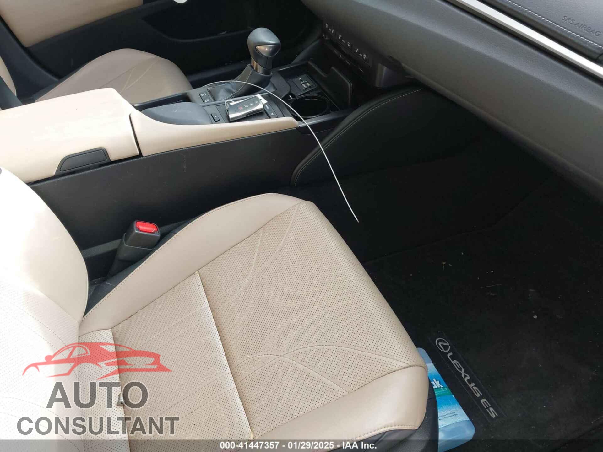 LEXUS ES 2019 - JTHB21B14K2006405