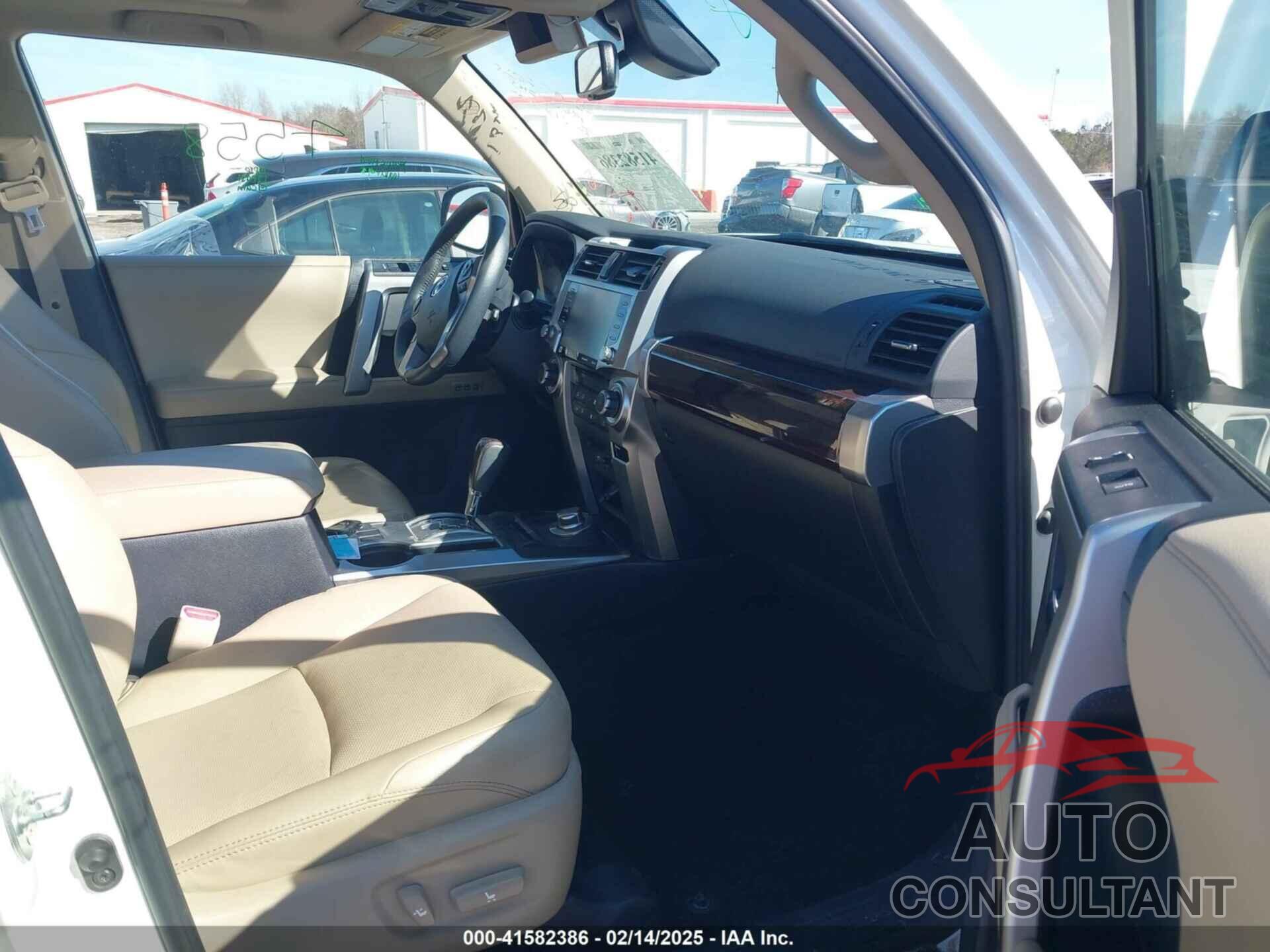 TOYOTA 4RUNNER 2022 - JTEKU5JR4N6069801
