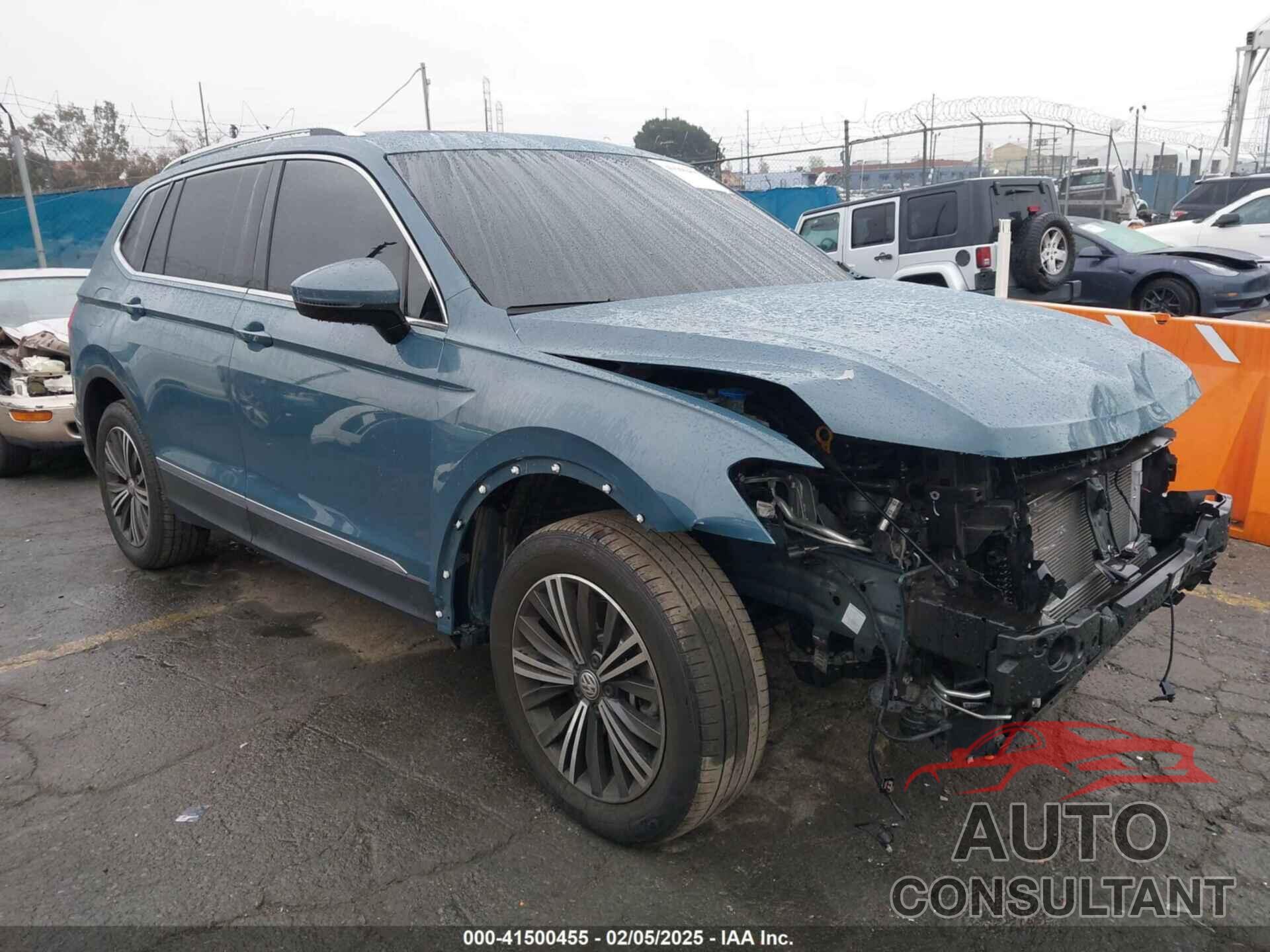 VOLKSWAGEN TIGUAN 2019 - 3VV3B7AX0KM079974