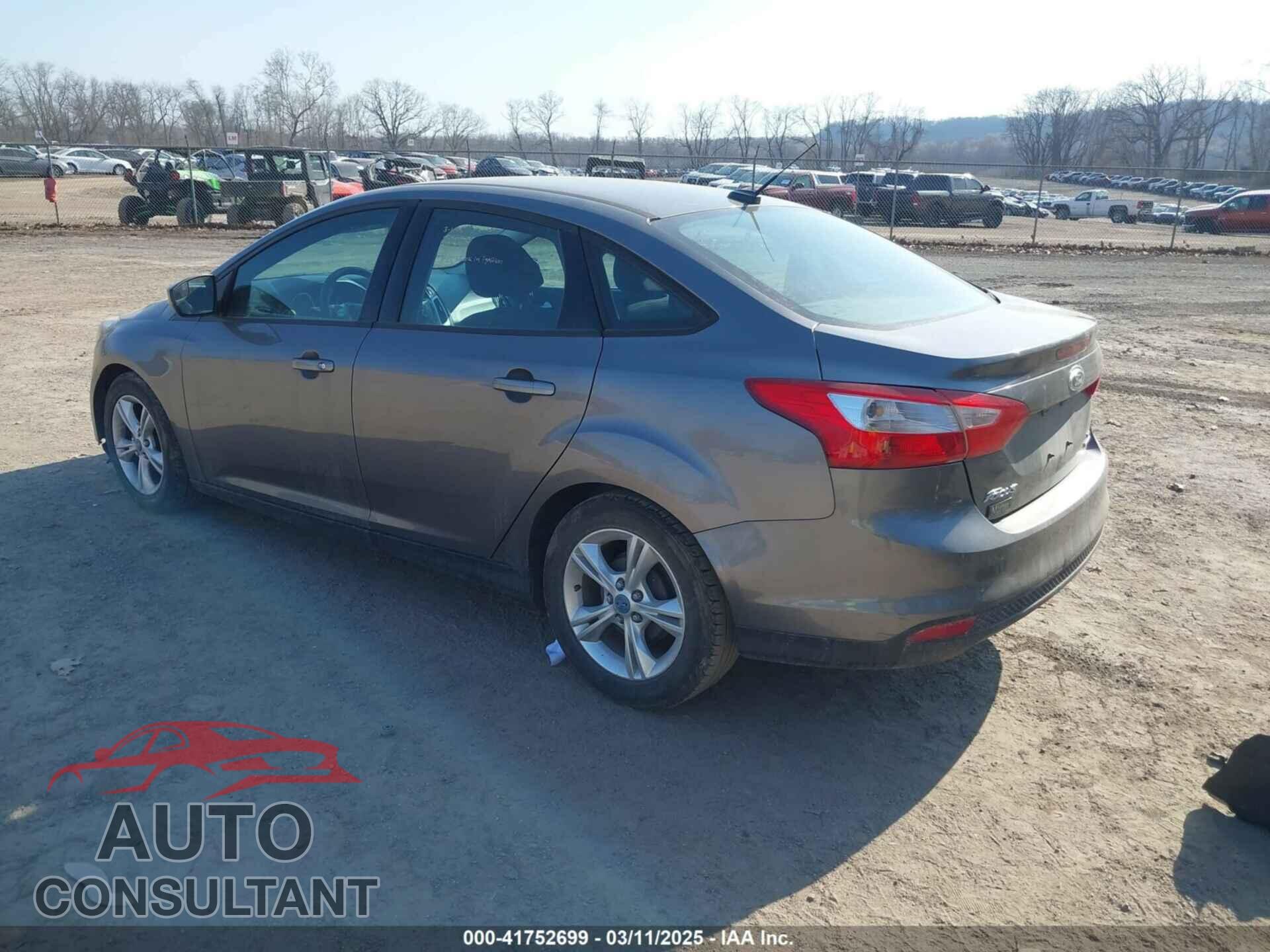 FORD FOCUS 2014 - 1FADP3F2XEL170580