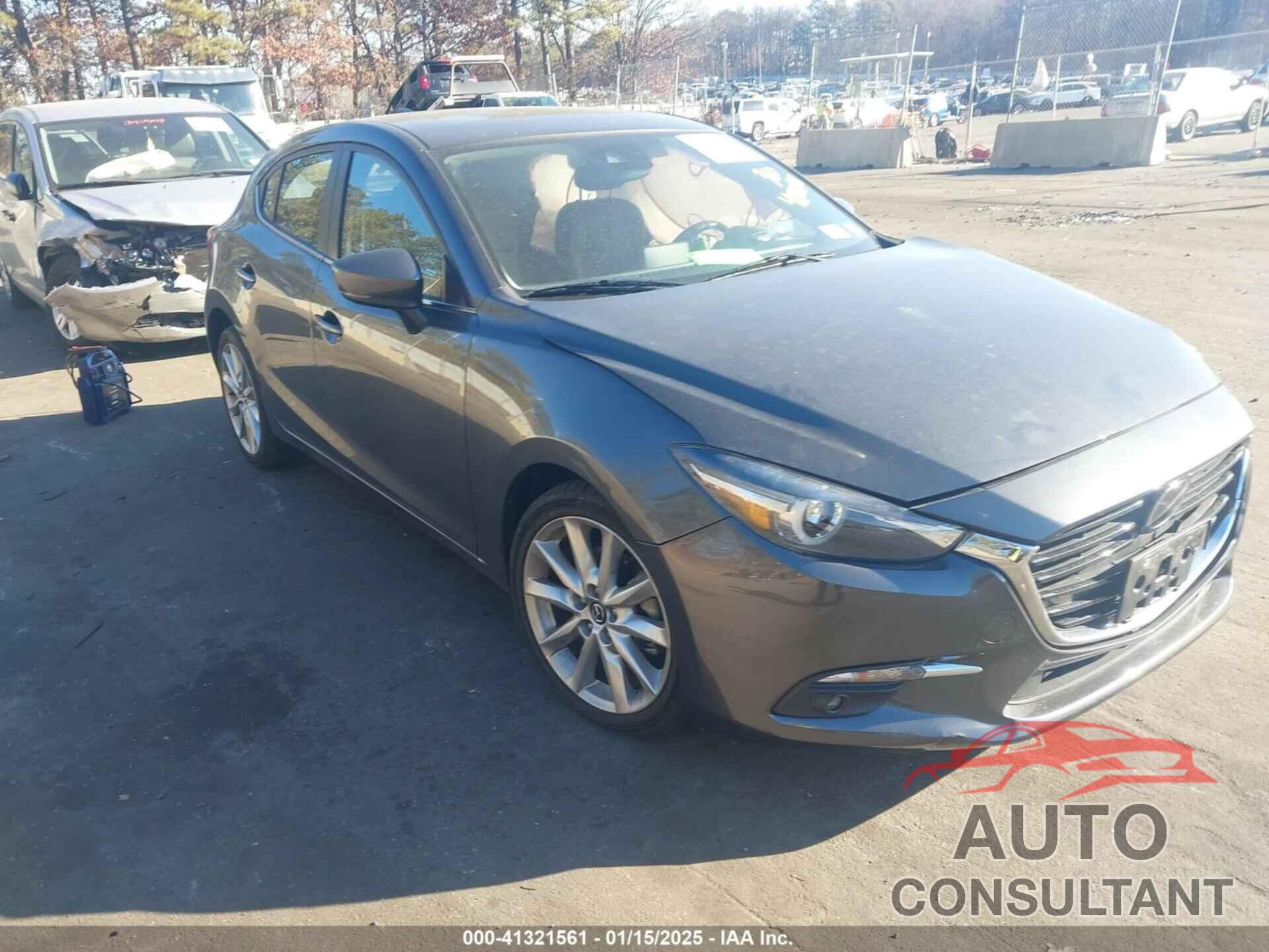 MAZDA MAZDA3 2017 - JM1BN1M33H1125696