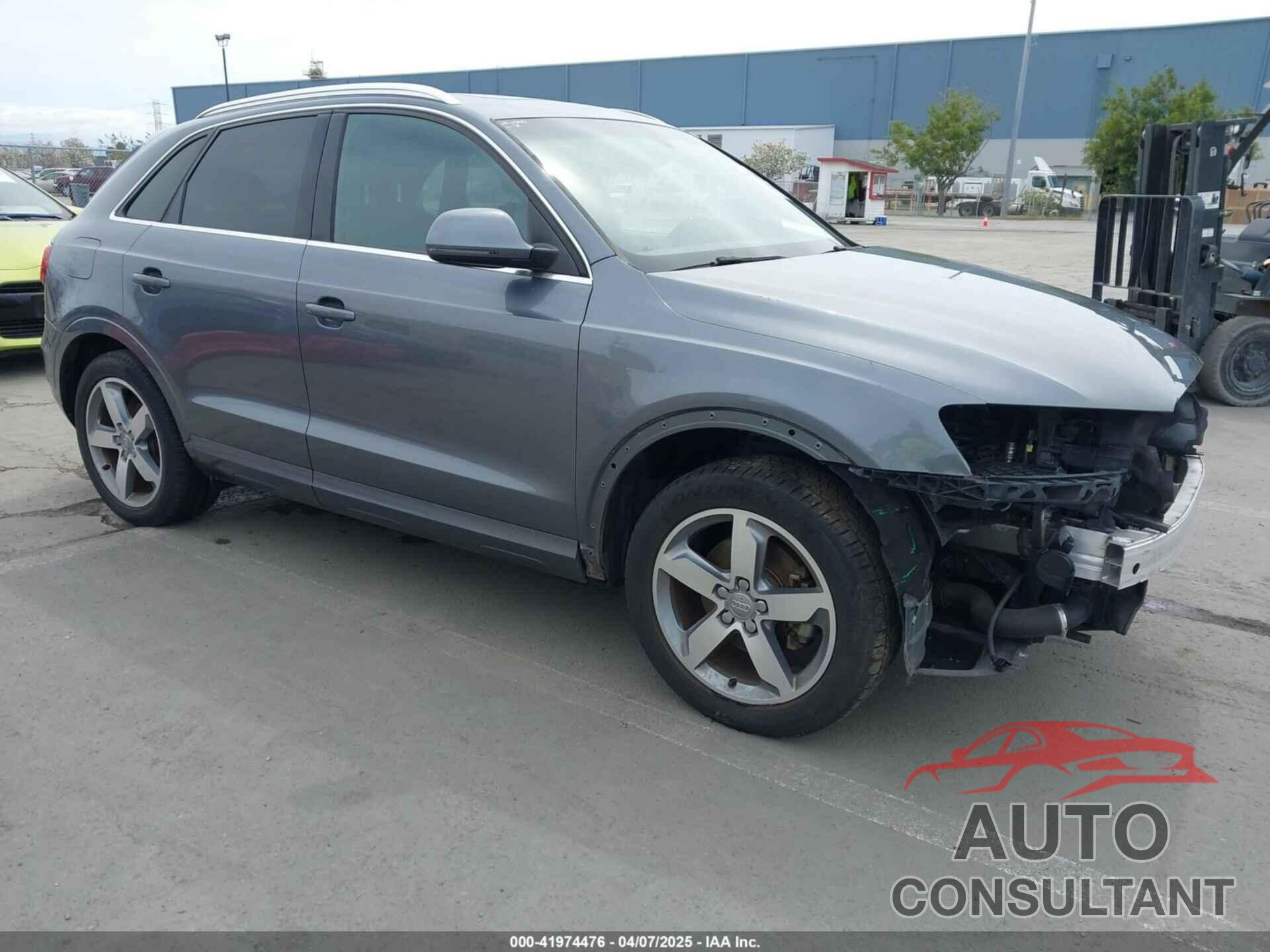 AUDI Q3 2015 - WA1EFCFSXFR009768
