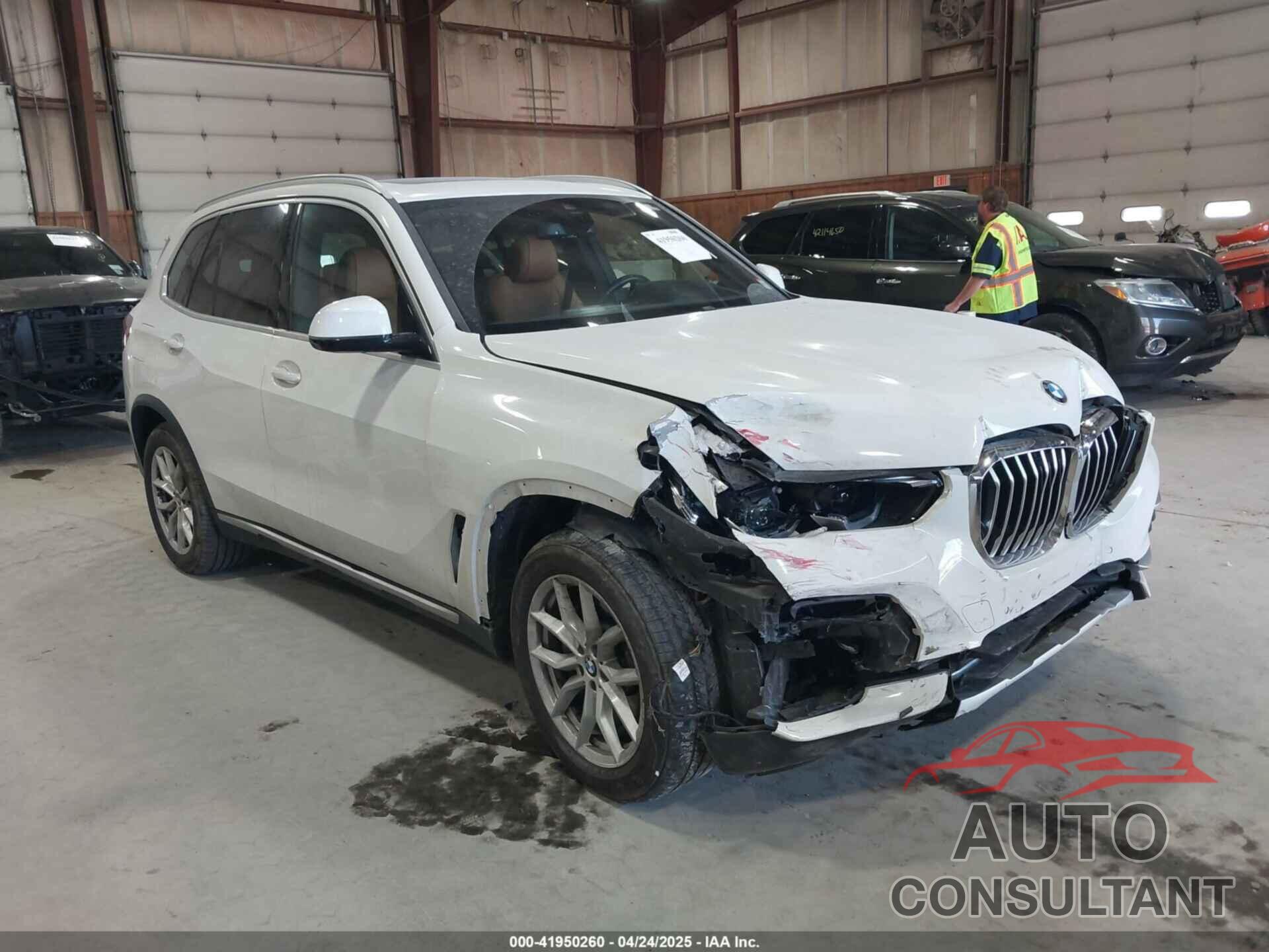 BMW X5 2021 - 5UXCR6C03M9F15868