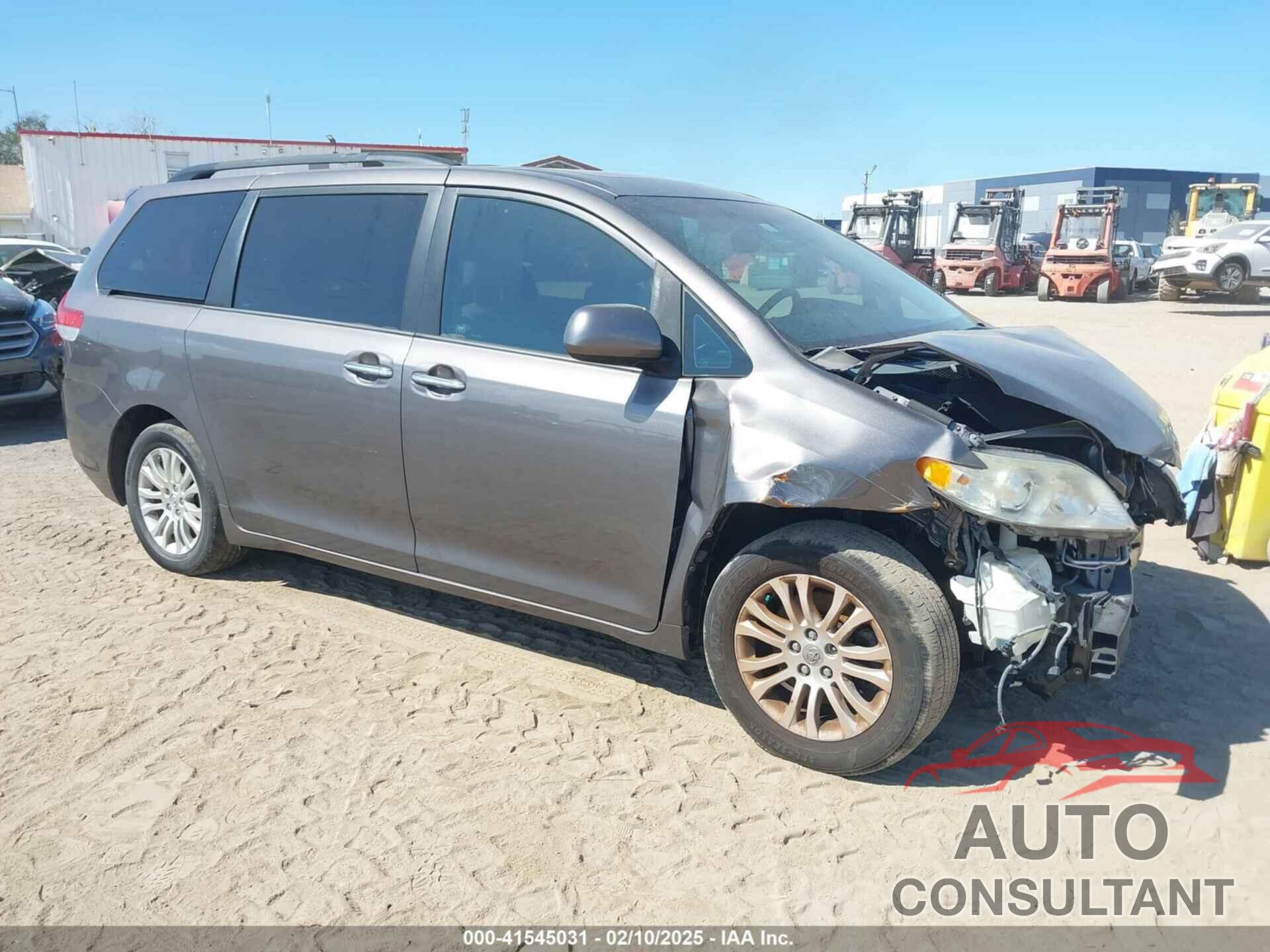 TOYOTA SIENNA 2012 - 5TDYK3DC1CS186331