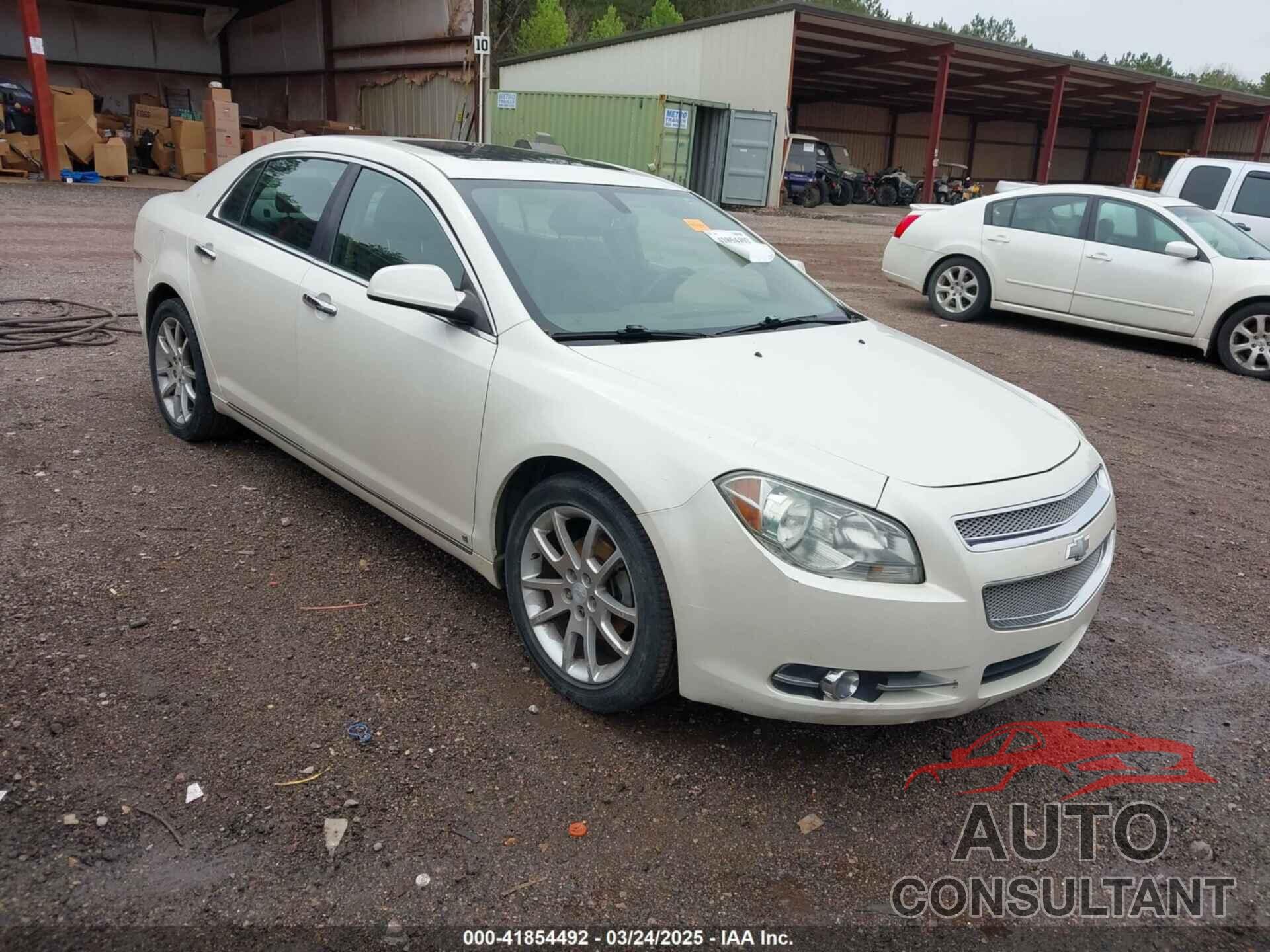 CHEVROLET MALIBU 2010 - 1G1ZE5E75AF104356