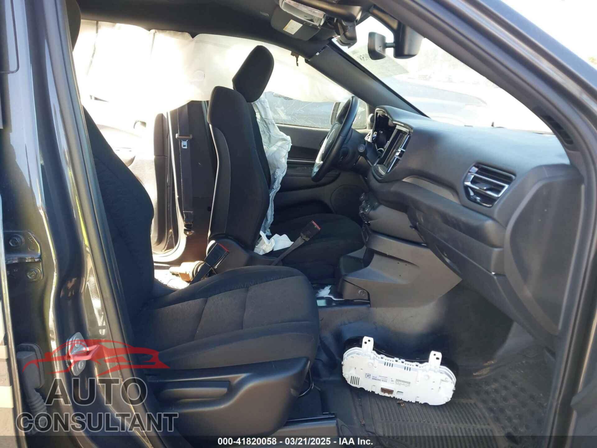 DODGE DURANGO 2023 - 1C4SDJFT0PC631411