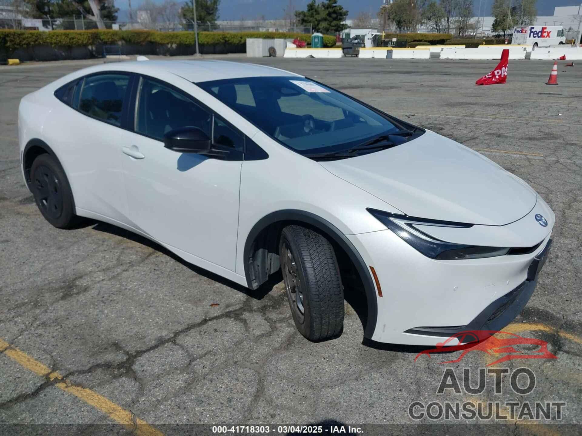 TOYOTA PRIUS 2023 - JTDACAAU0P3000690