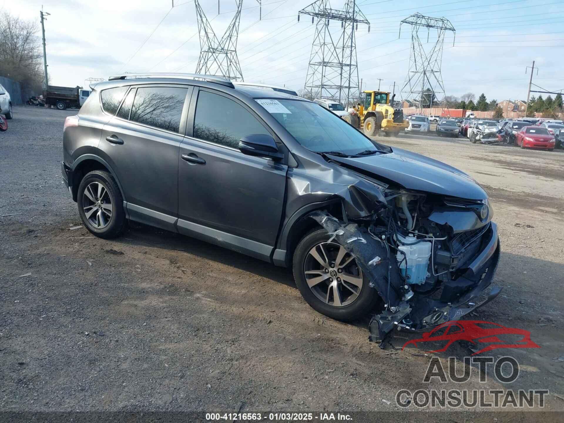 TOYOTA RAV4 2017 - JTMWFREV3HJ103548