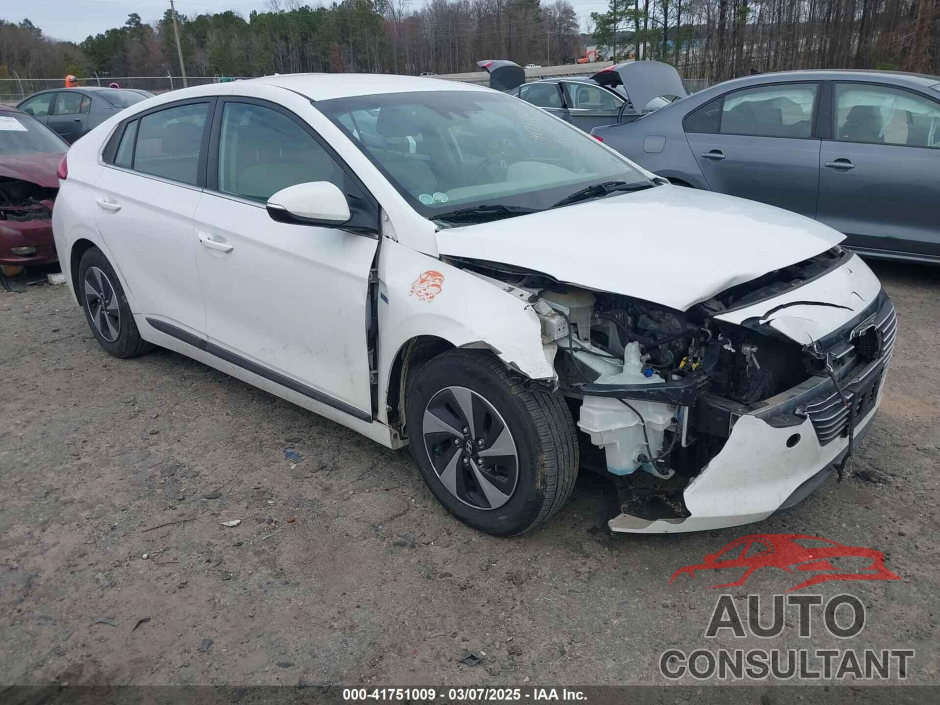 HYUNDAI IONIQ HYBRID 2019 - KMHC75LC2KU119543