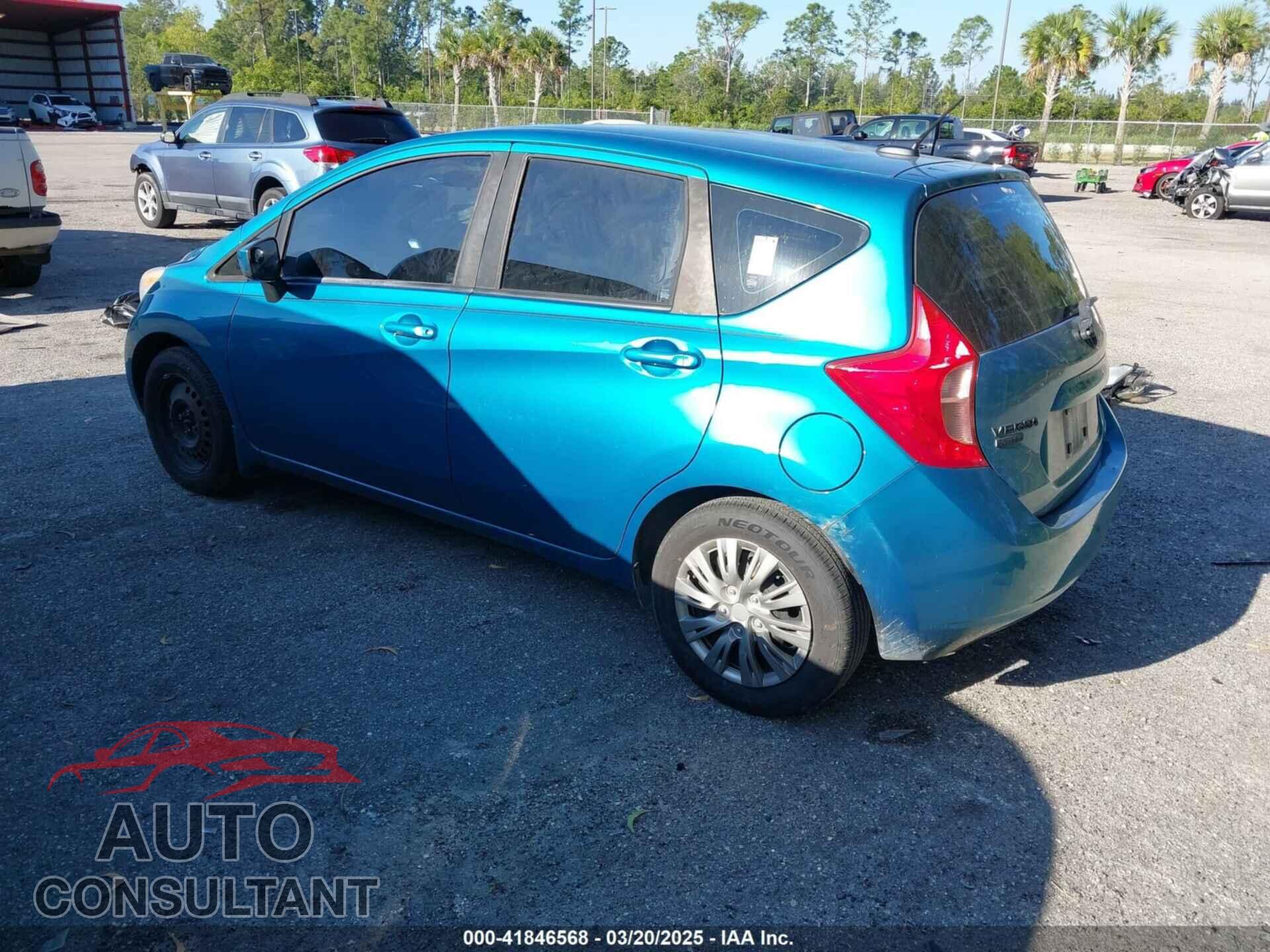 NISSAN VERSA NOTE 2015 - 3N1CE2CP2FL435801