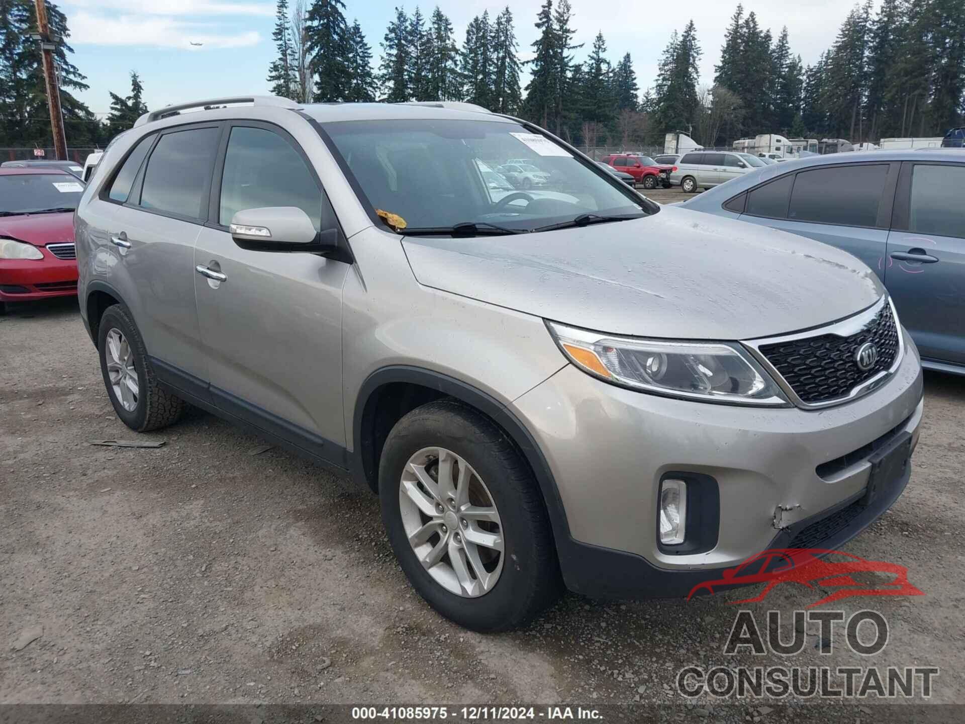 KIA SORENTO 2014 - 5XYKT4A68EG527716