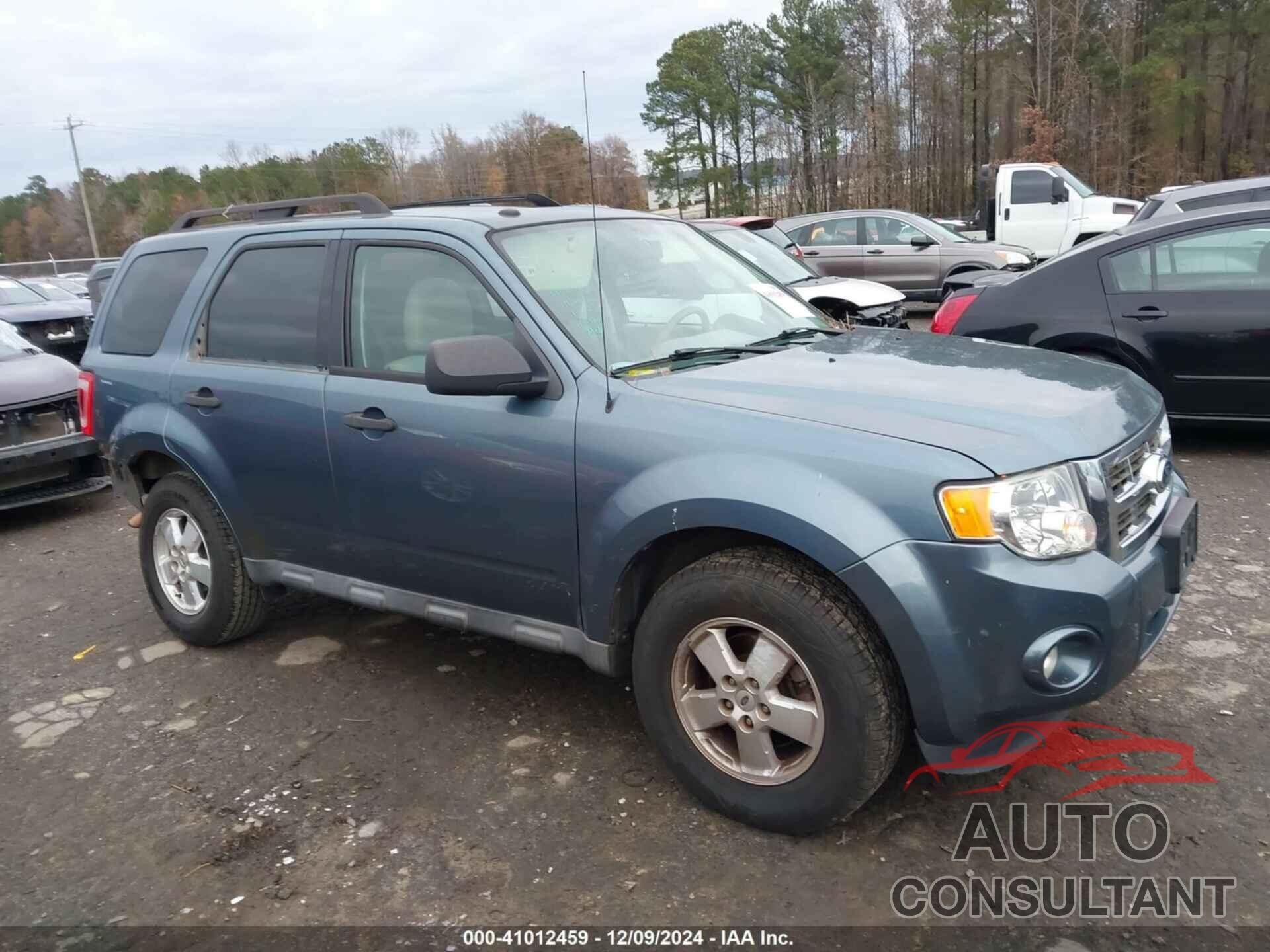 FORD ESCAPE 2011 - 1FMCU9D70BKA31605