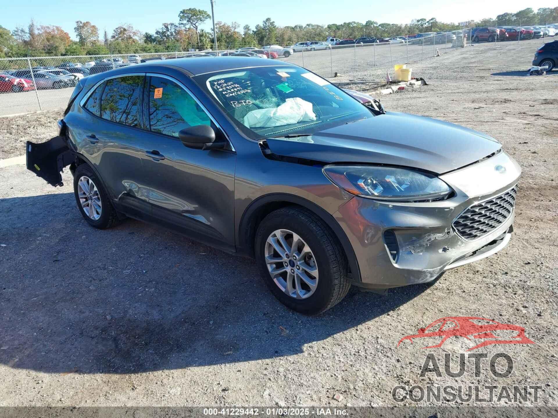 FORD ESCAPE 2022 - 1FMCU0G66NUA86681