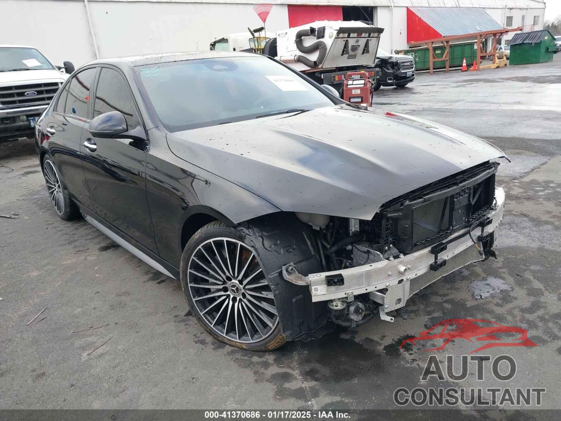 MERCEDES-BENZ C 300 2024 - W1KAF4HB2RR169693