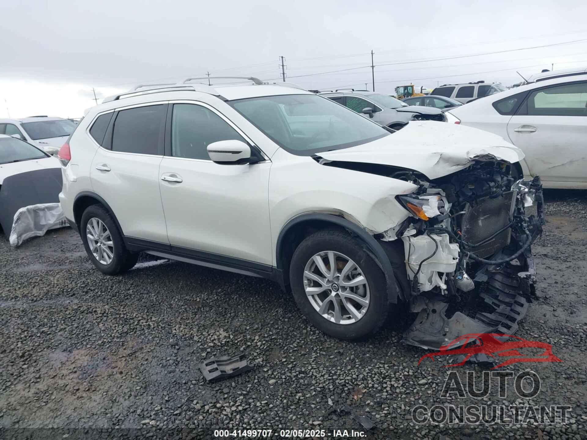 NISSAN ROGUE 2017 - KNMAT2MV1HP619092