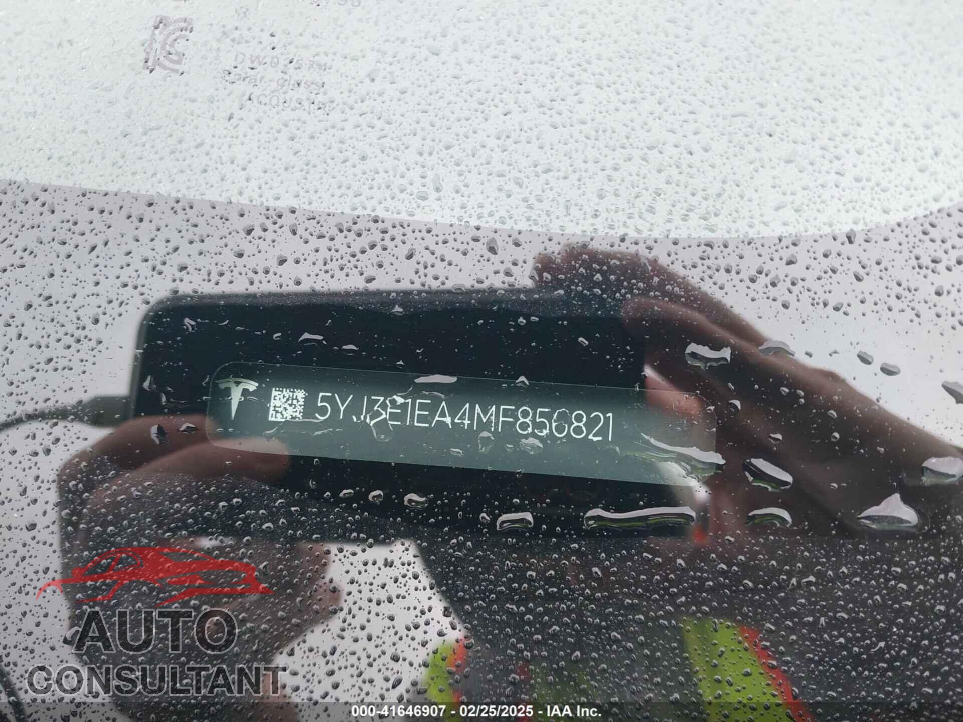 TESLA MODEL 3 2021 - 5YJ3E1EA4MF856821