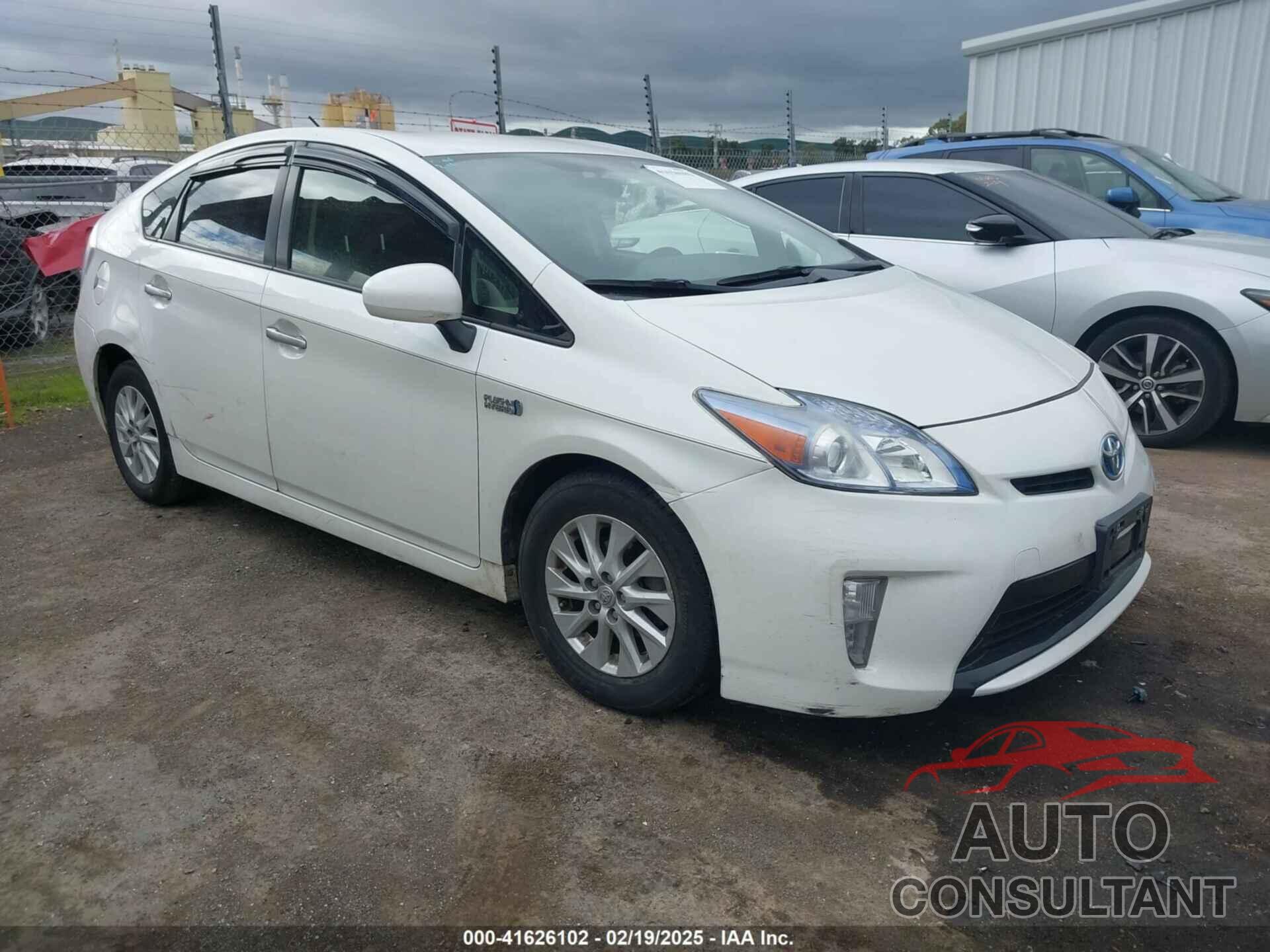 TOYOTA PRIUS PLUG-IN 2014 - JTDKN3DP7E3055943