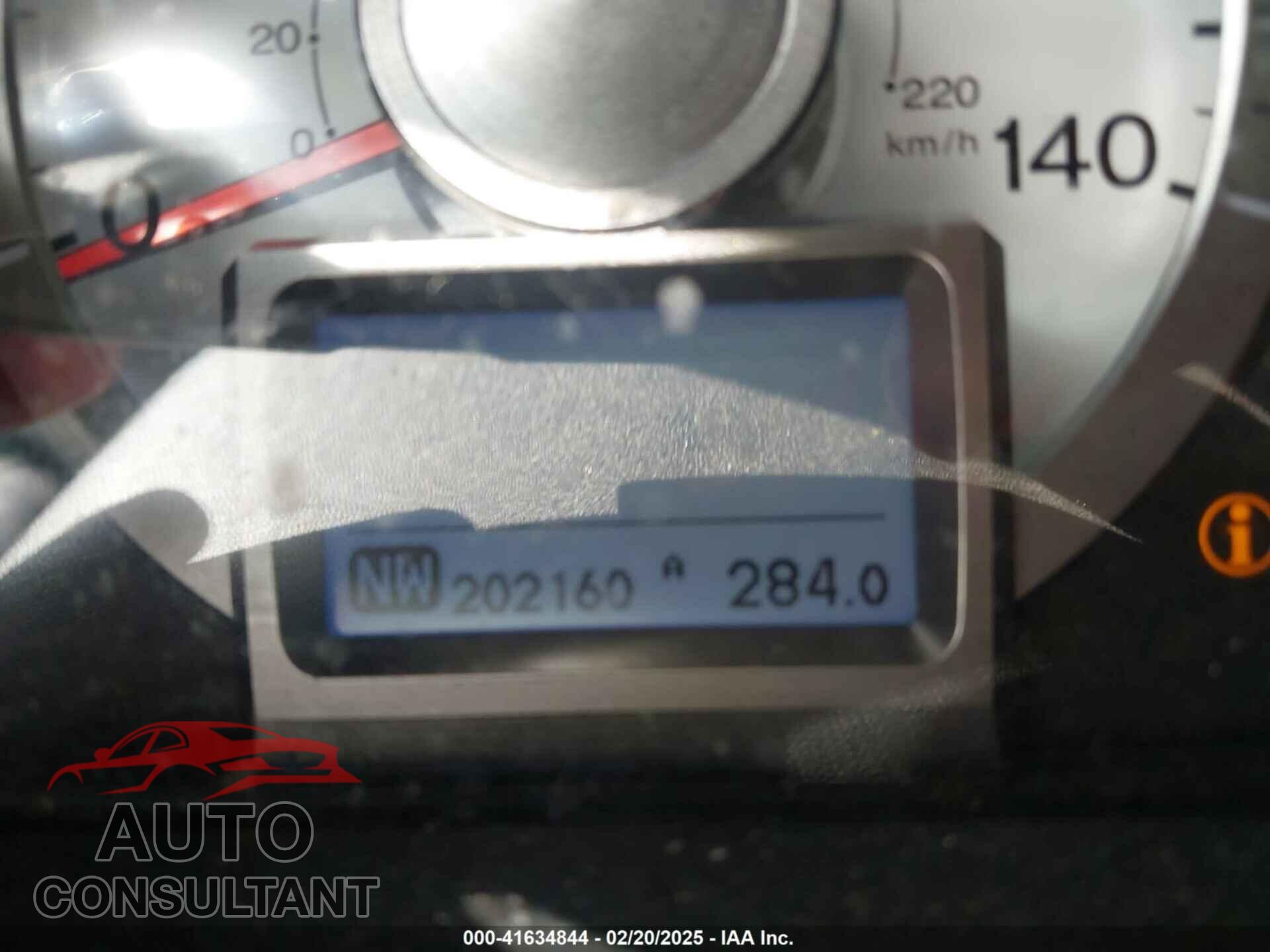 HONDA PILOT 2011 - 5FNYF4H98BB016012