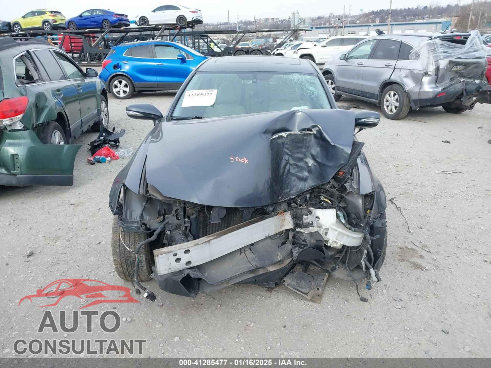 LEXUS IS 250 2011 - JTHCF5C28B2035445