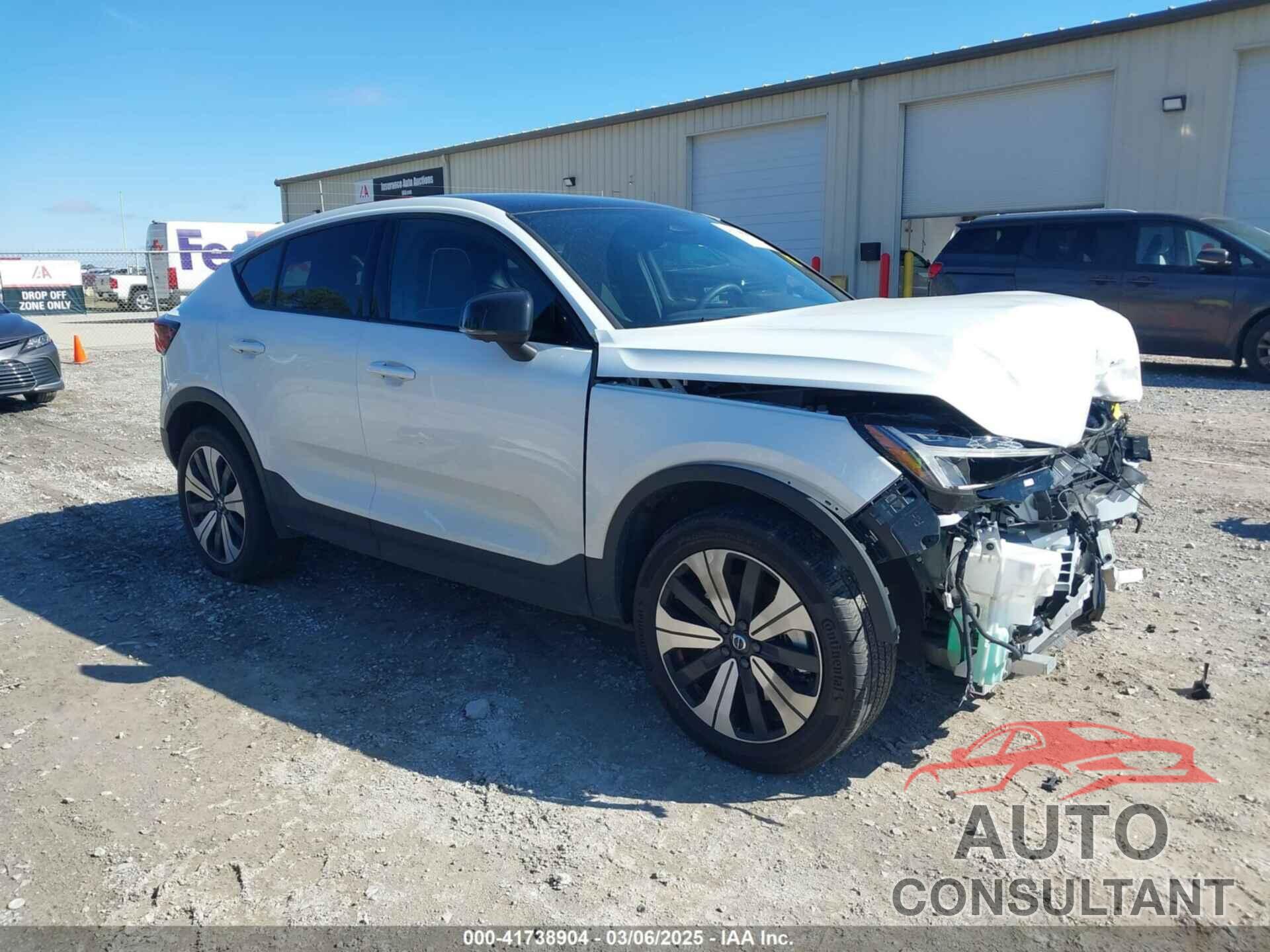 VOLVO C40 RECHARGE PURE ELECTRIC 2023 - YV4ED3GL9P2038589