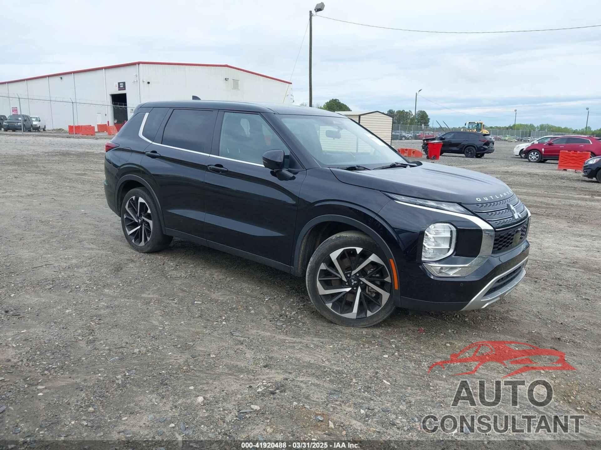 MITSUBISHI OUTLANDER 2022 - JA4J3UA85NZ048386