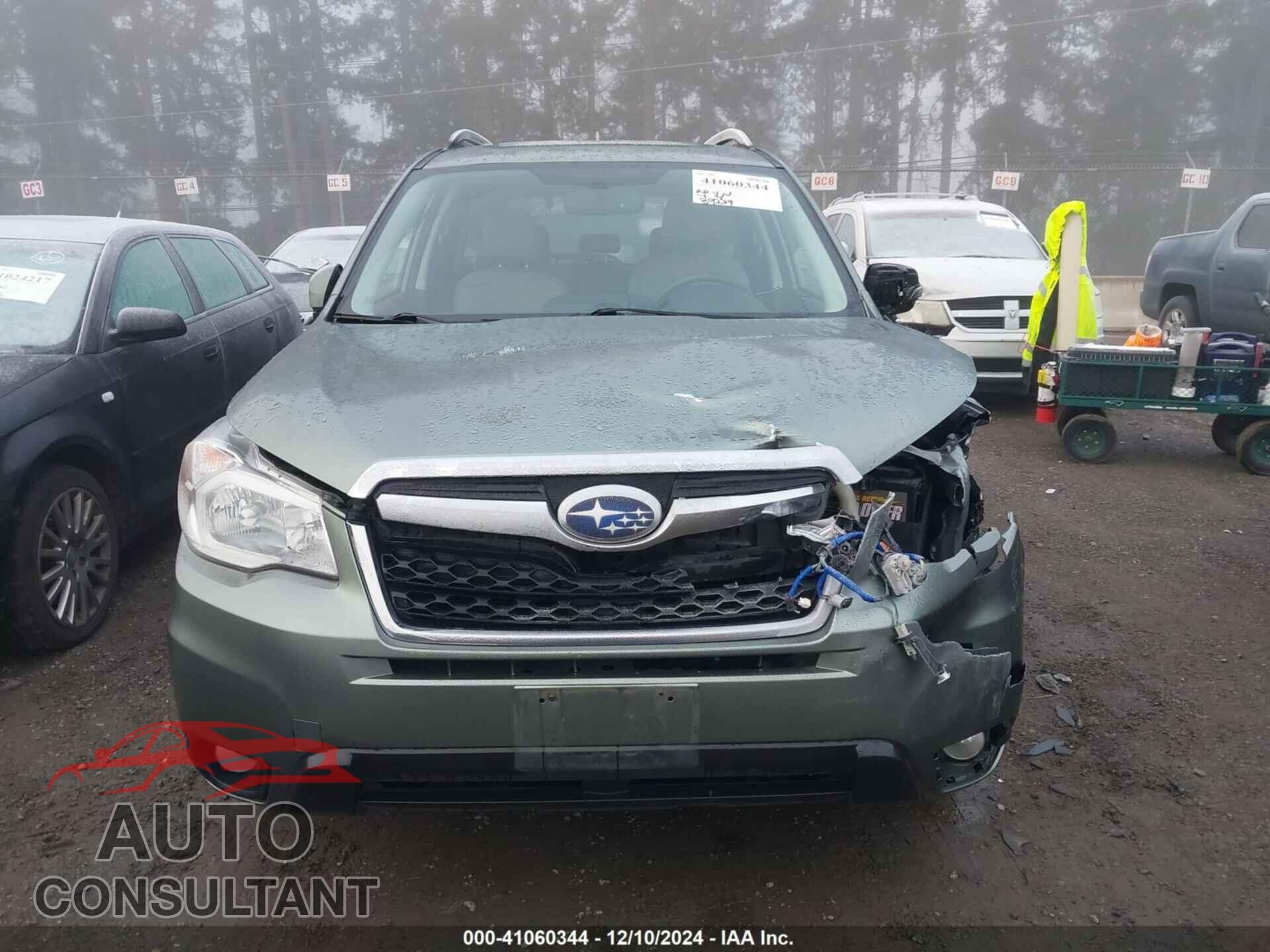 SUBARU FORESTER 2015 - JF2SJAUC9FH566413