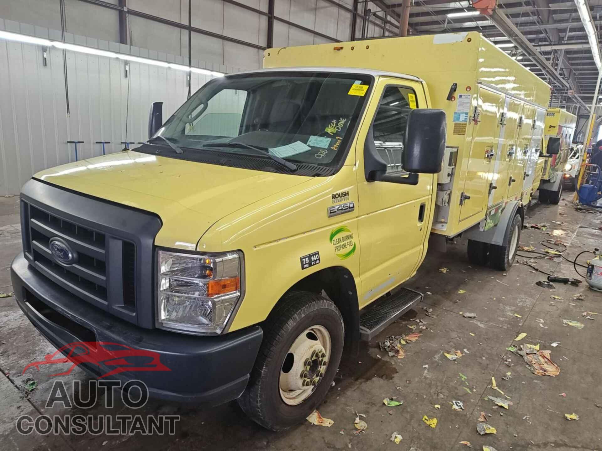 FORD ECONOLINE 2019 - 1FDXE4FS2KDC07819