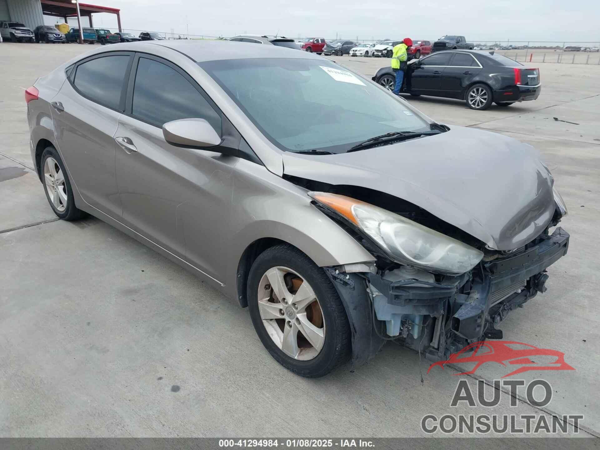 HYUNDAI ELANTRA 2012 - 5NPDH4AE6CH138936