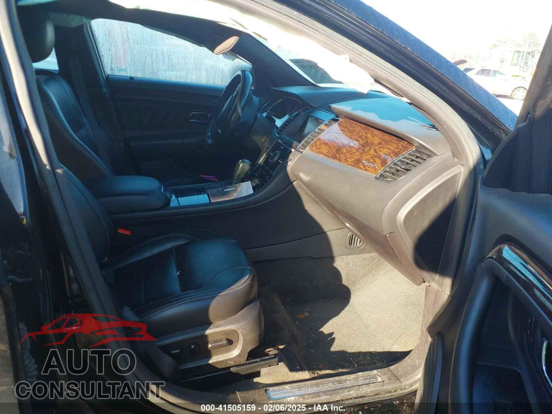 FORD TAURUS 2017 - 1FAHP2F84HG120836