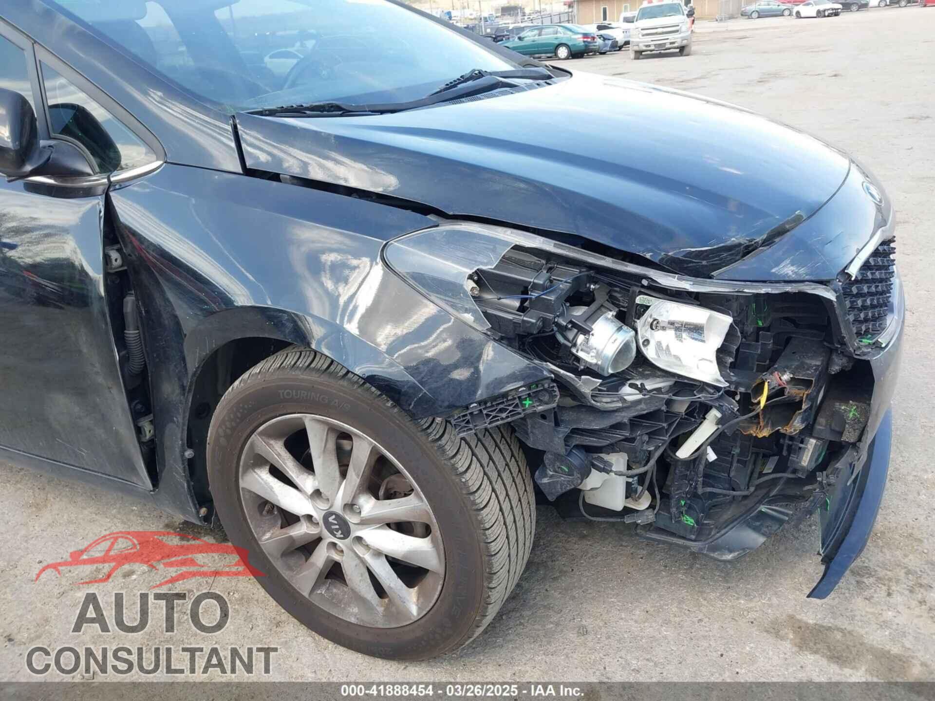 KIA FORTE 2017 - 3KPFL4A70HE054650