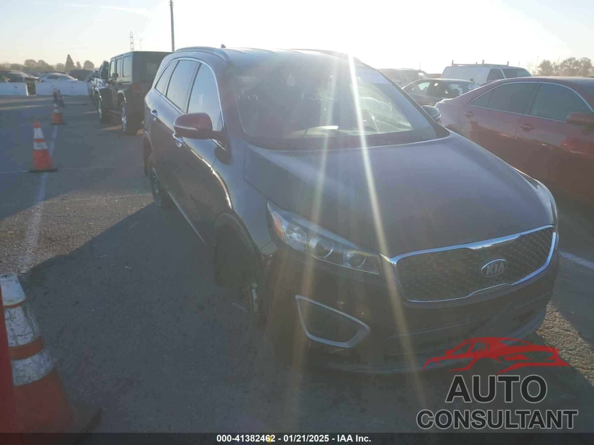 KIA SORENTO 2016 - 5XYPG4A32GG058979