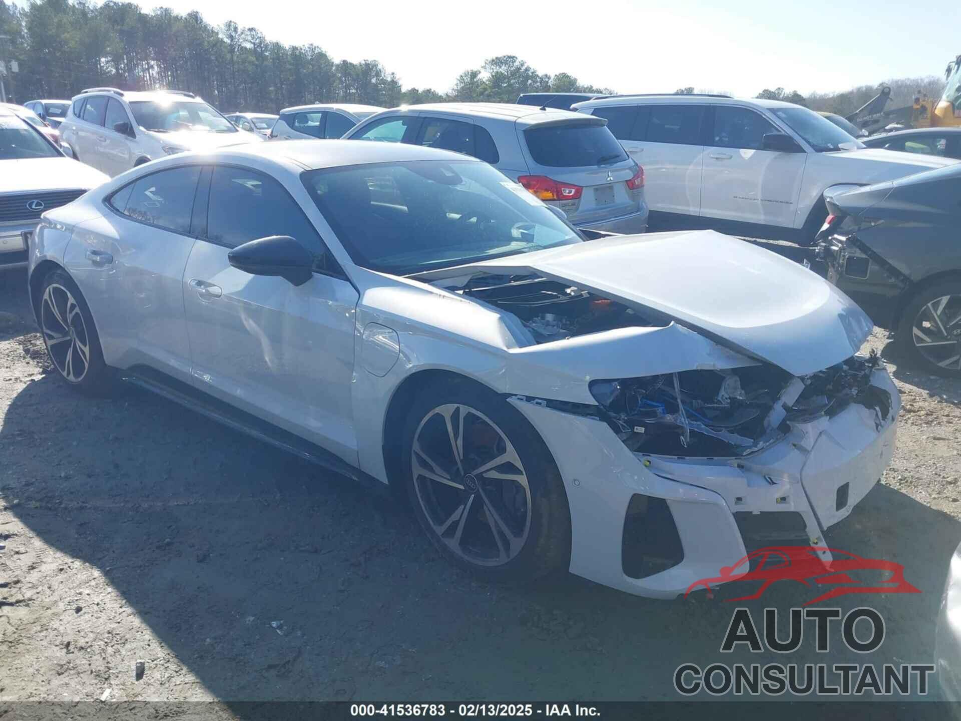 AUDI E-TRON GT 2022 - WAUEJBFWXN7009696