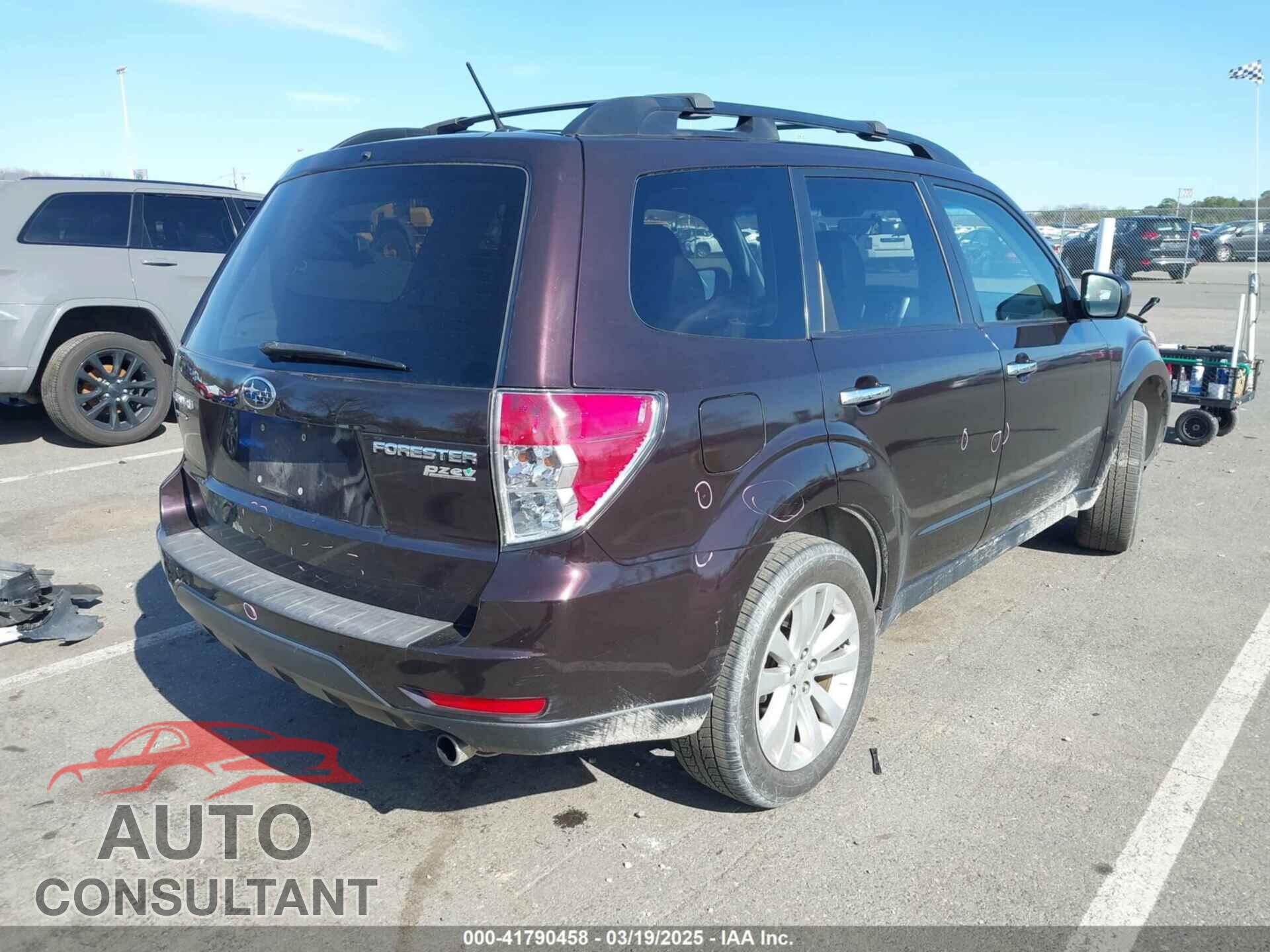 SUBARU FORESTER 2013 - JF2SHAEC3DH431645