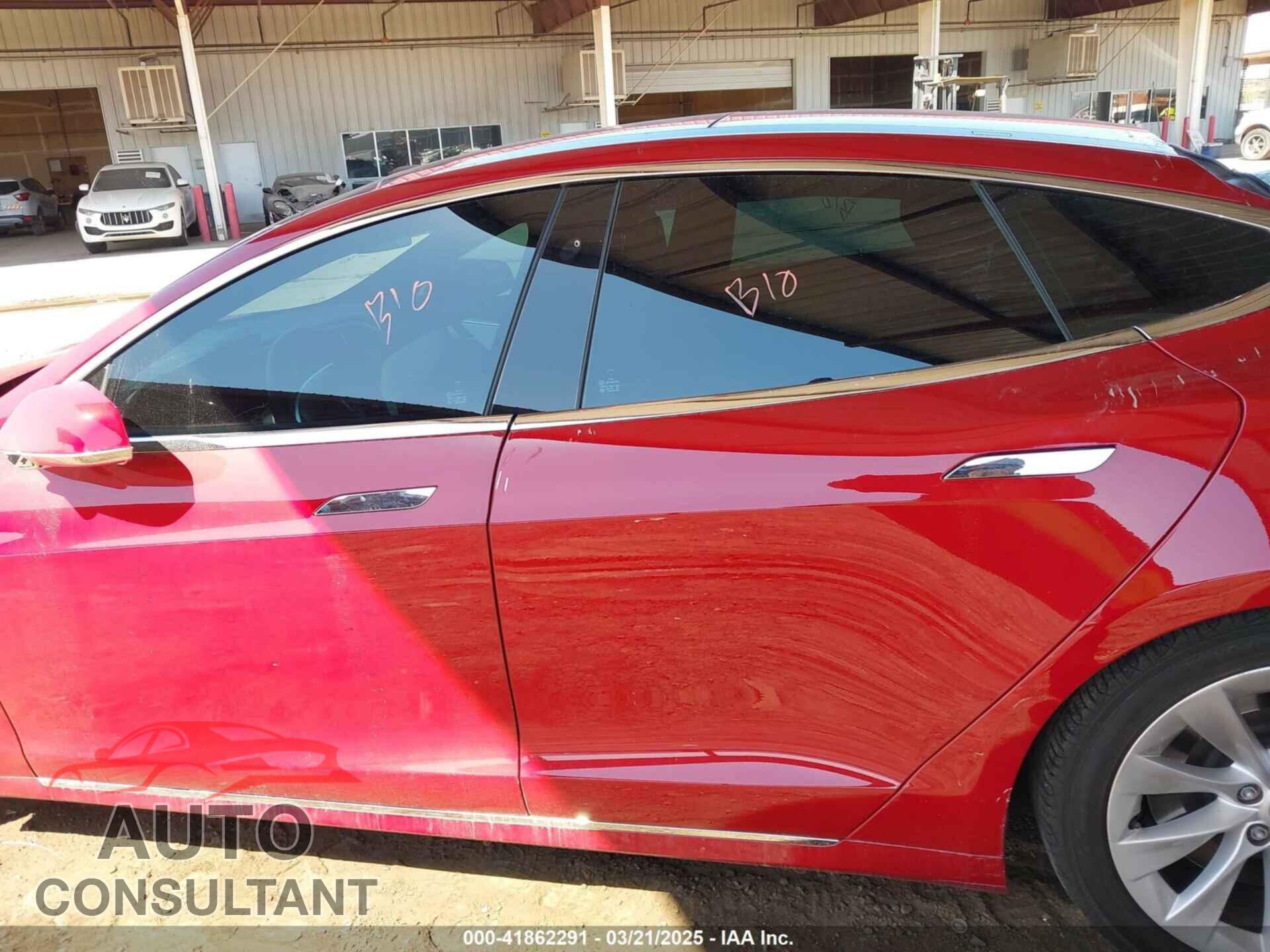 TESLA MODEL S 2017 - 5YJSA1E25HF219653
