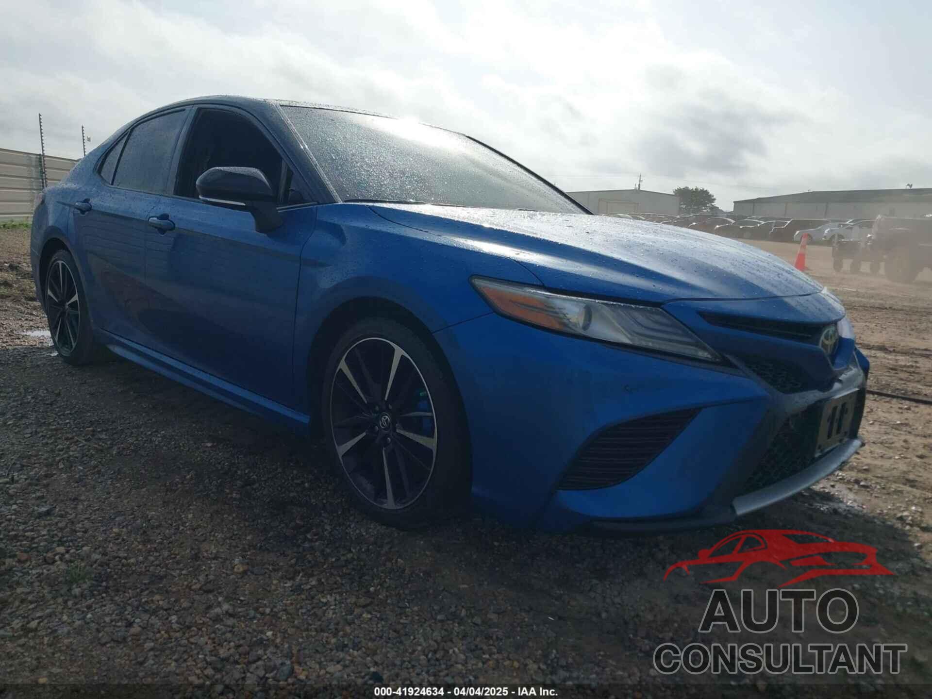 TOYOTA CAMRY 2018 - 4T1B61HK9JU074509