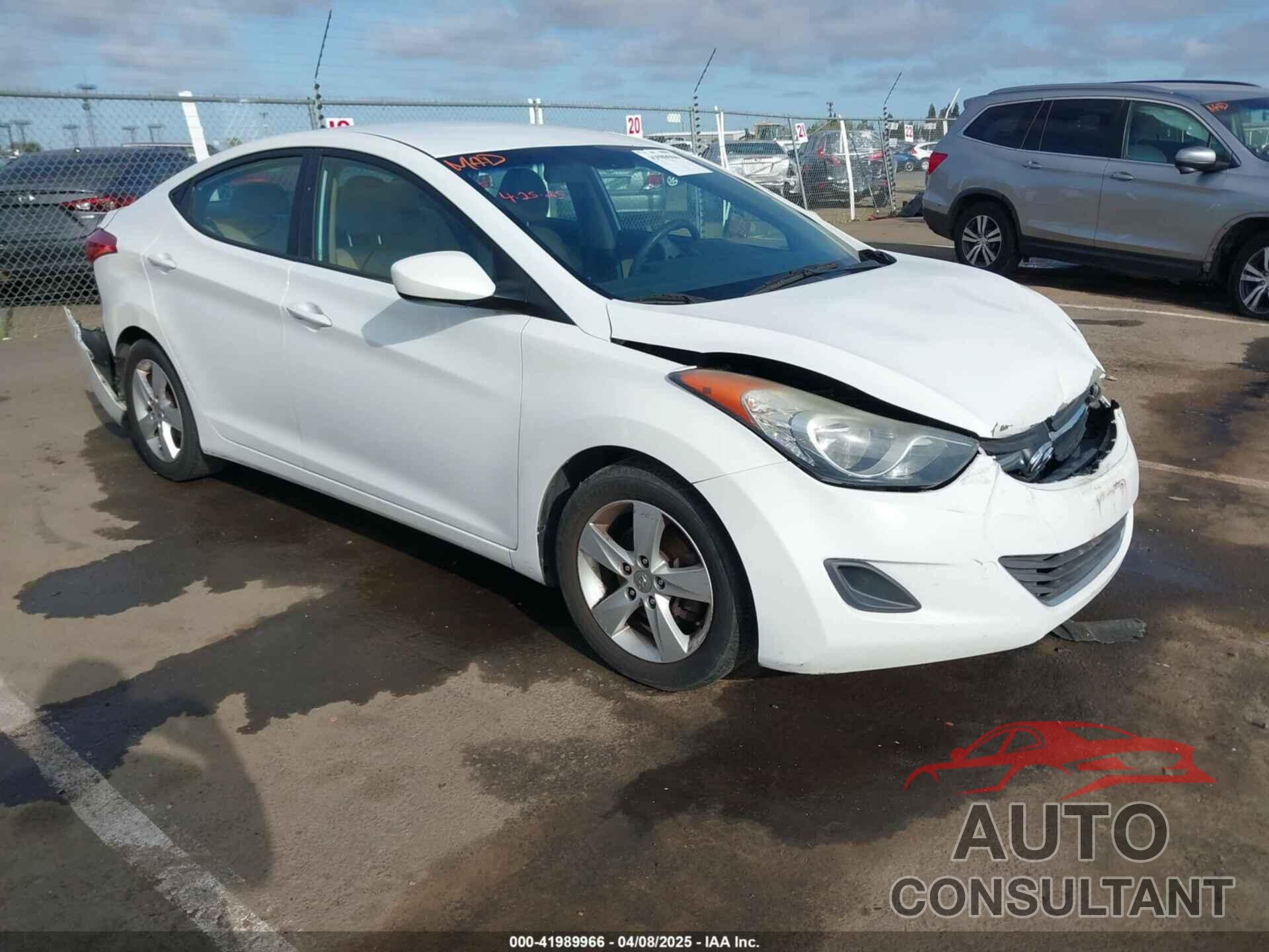 HYUNDAI ELANTRA 2013 - 5NPDH4AE3DH341168