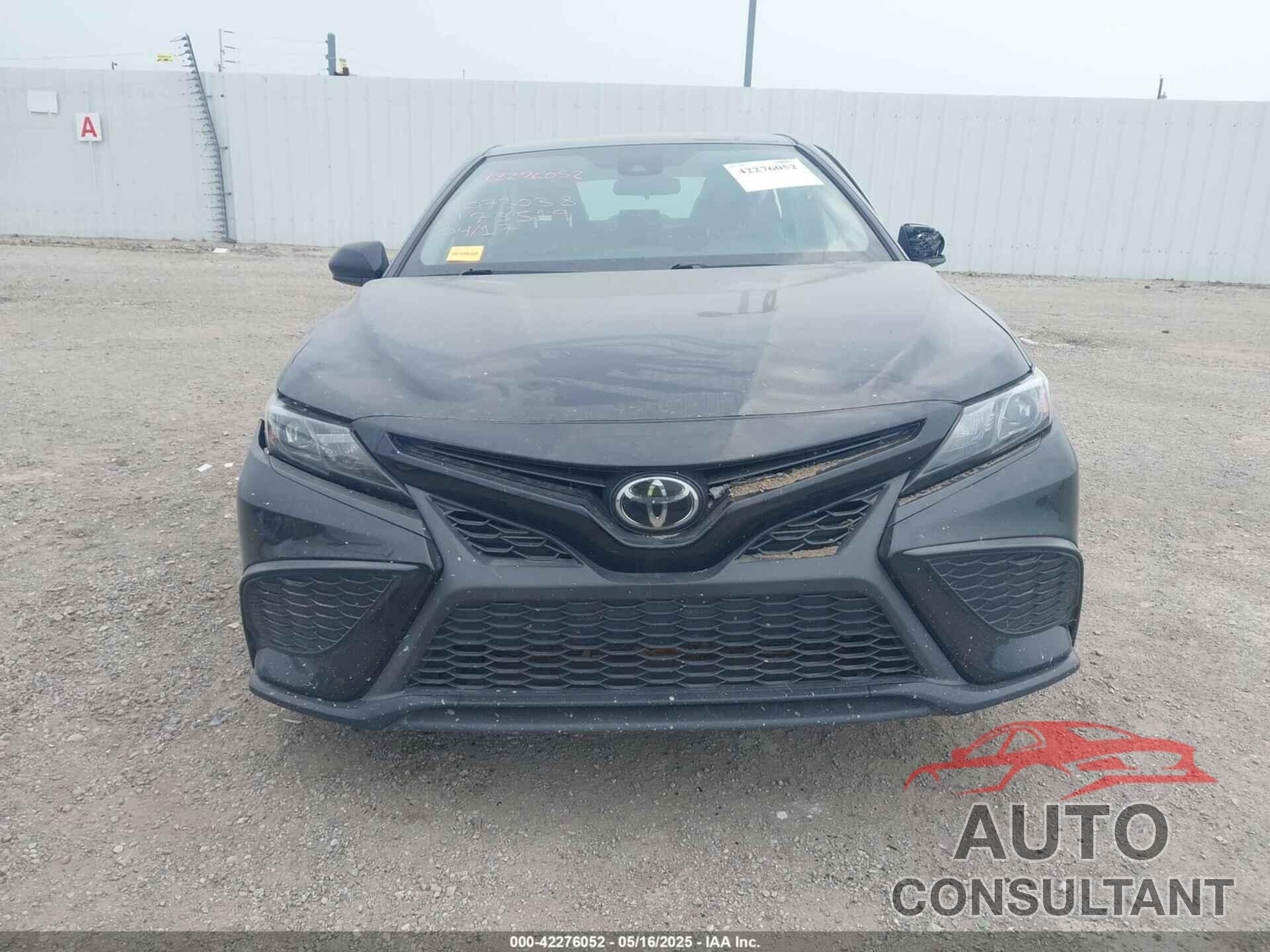TOYOTA CAMRY 2021 - 4T1G11AK9MU473519
