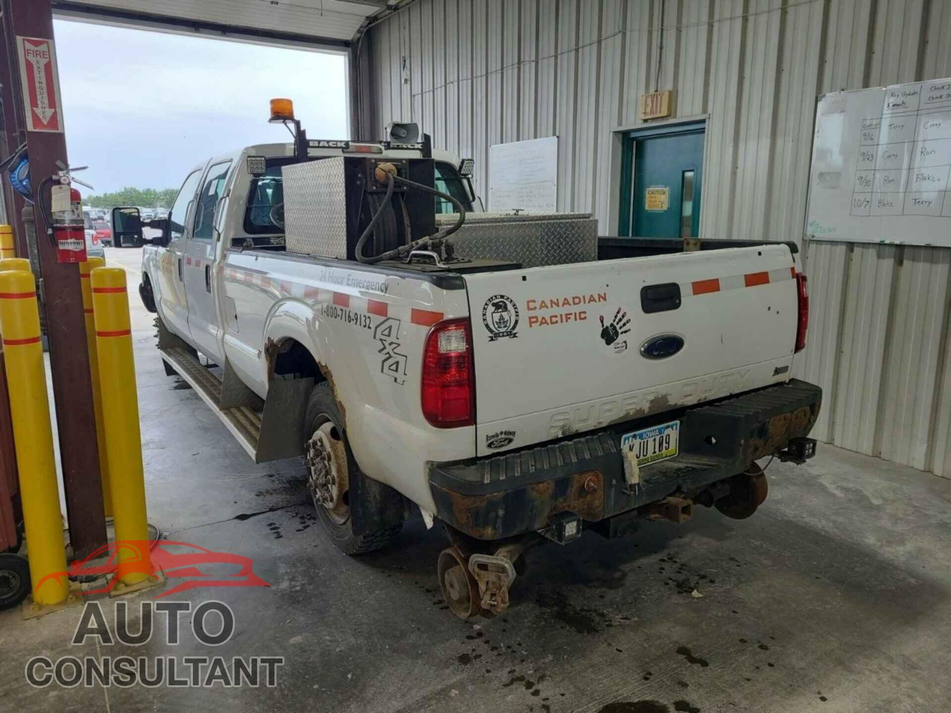 FORD F-350 2011 - 1FT8W3B65BEB77458