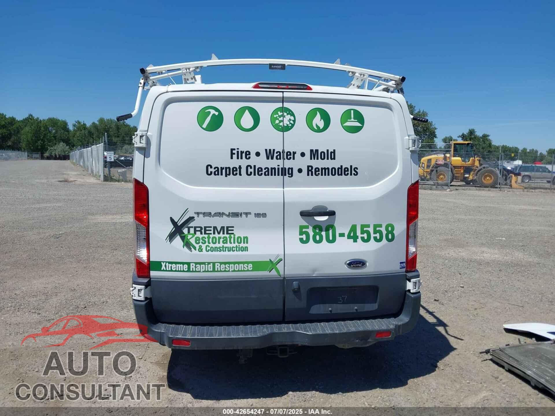 FORD TRANSIT-150 2015 - 1FTYE1ZM5FKB10295