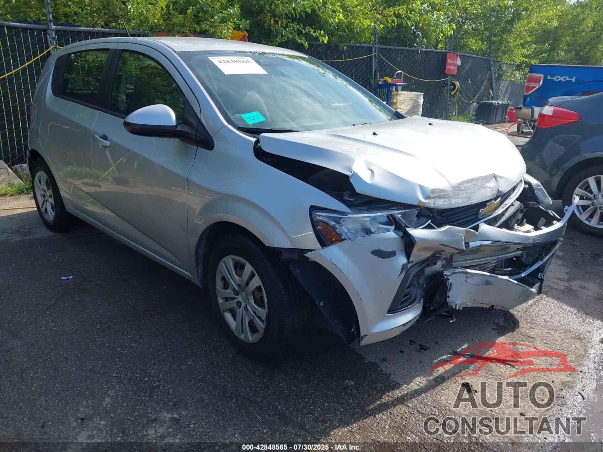 CHEVROLET SONIC 2020 - 1G1JG6SBXL4123554