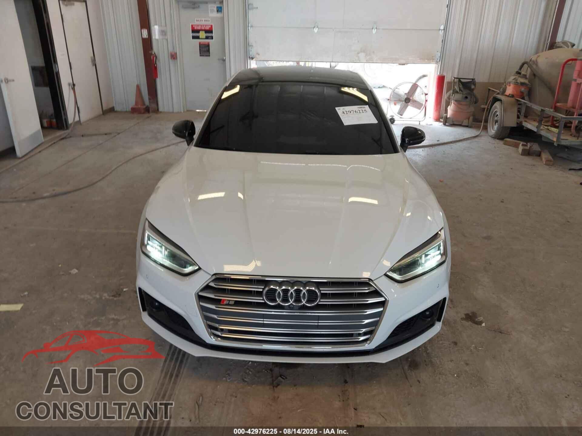 AUDI S5 2019 - WAUC4CF59KA095657